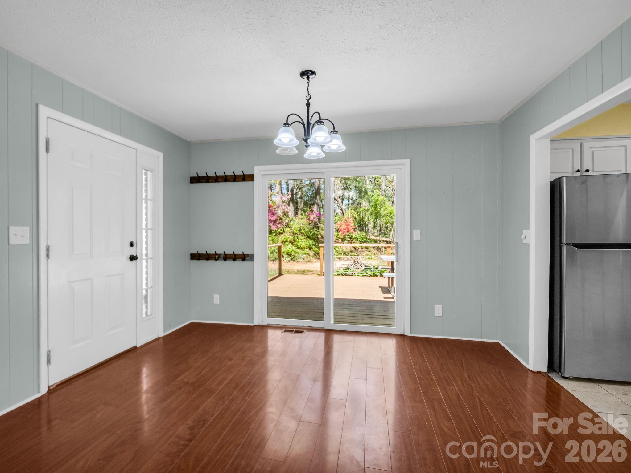 31 Firefly Lane Property Photo 12