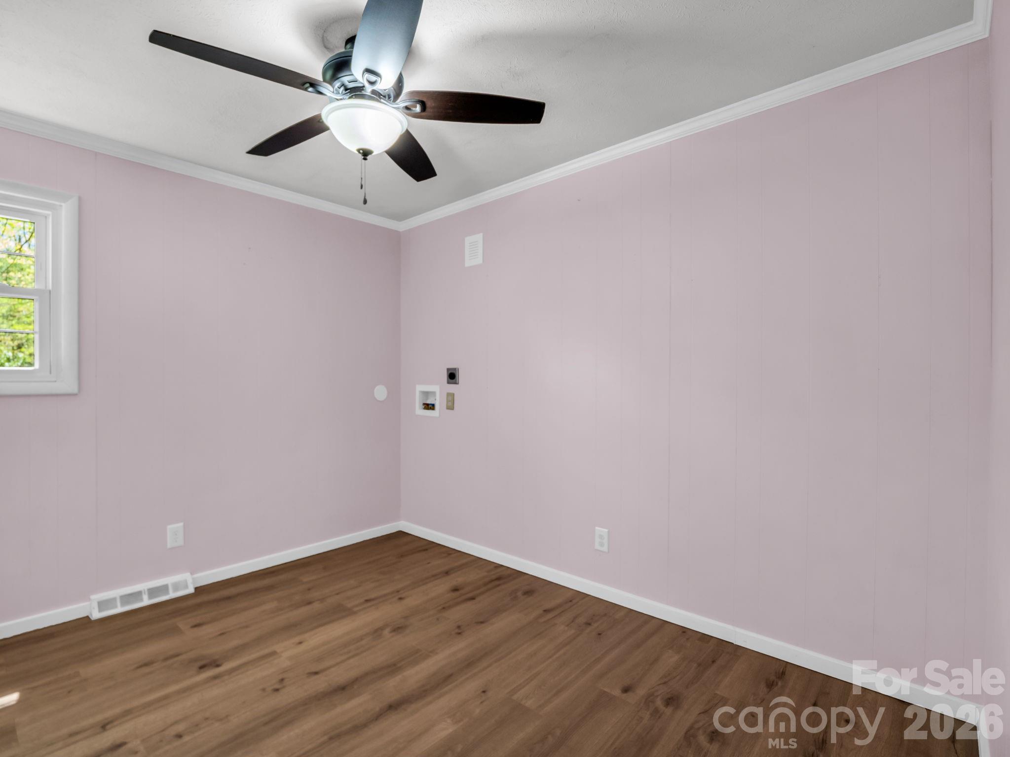 31 Firefly Lane Property Photo 24