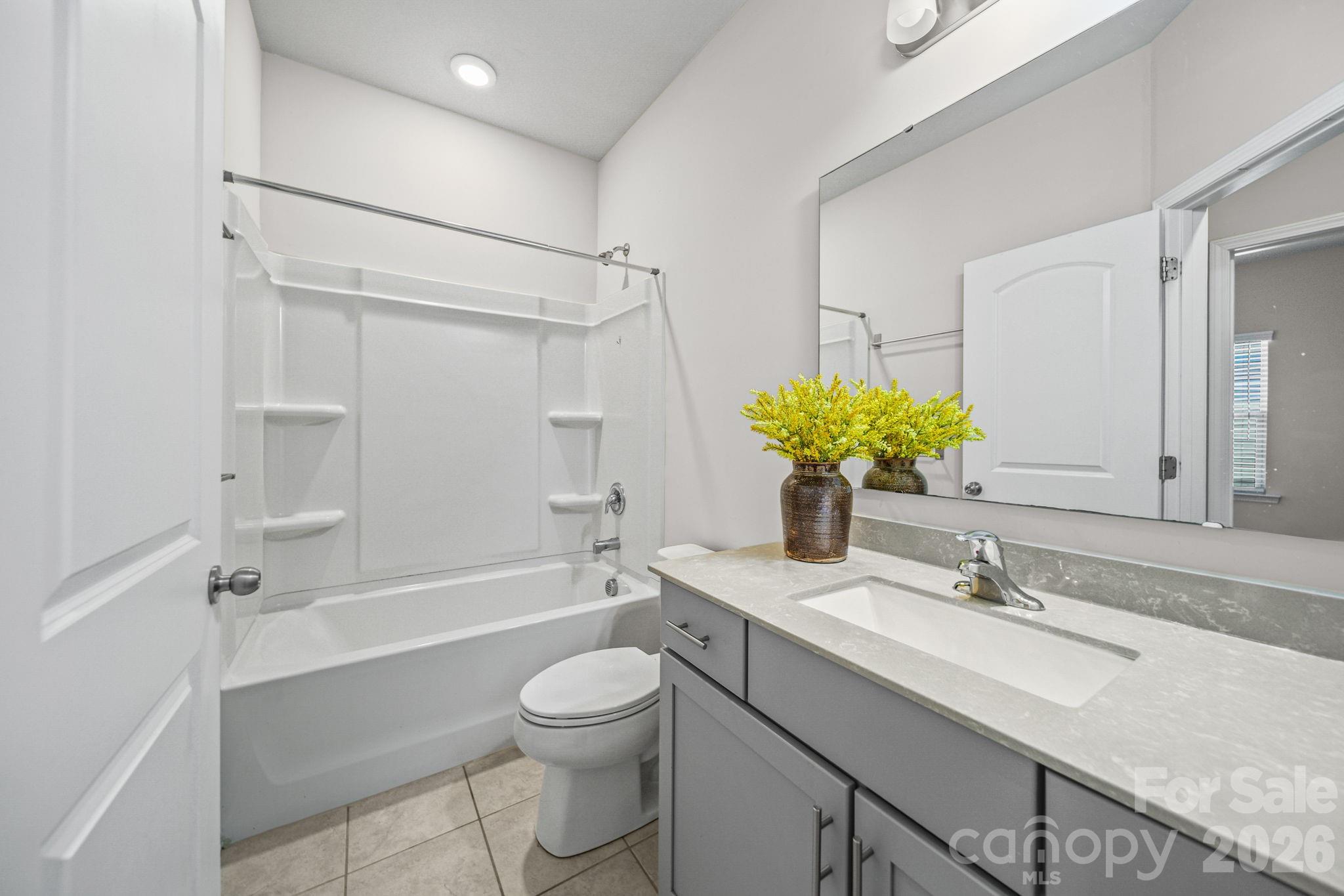 928 Bexton Street Property Photo 25