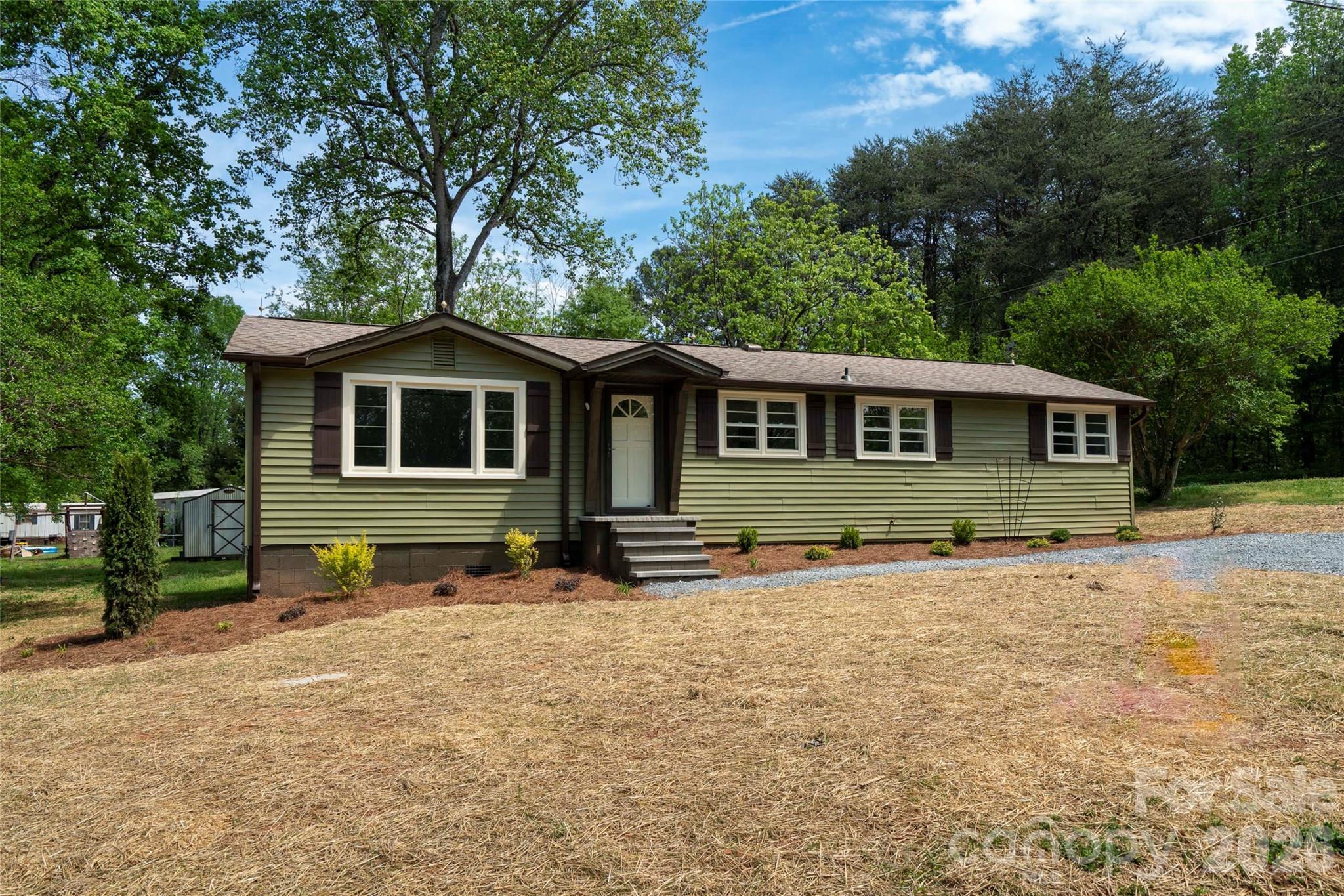 435 Mahaffey Drive Property Photo 1