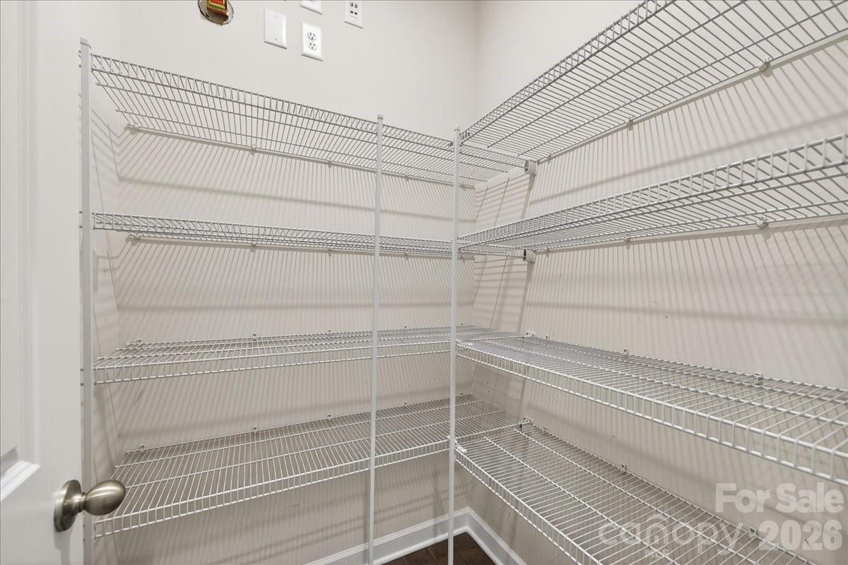 1220 Gossamer Hill Drive Property Photo 20