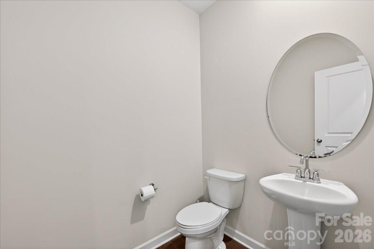 1220 Gossamer Hill Drive Property Photo 21