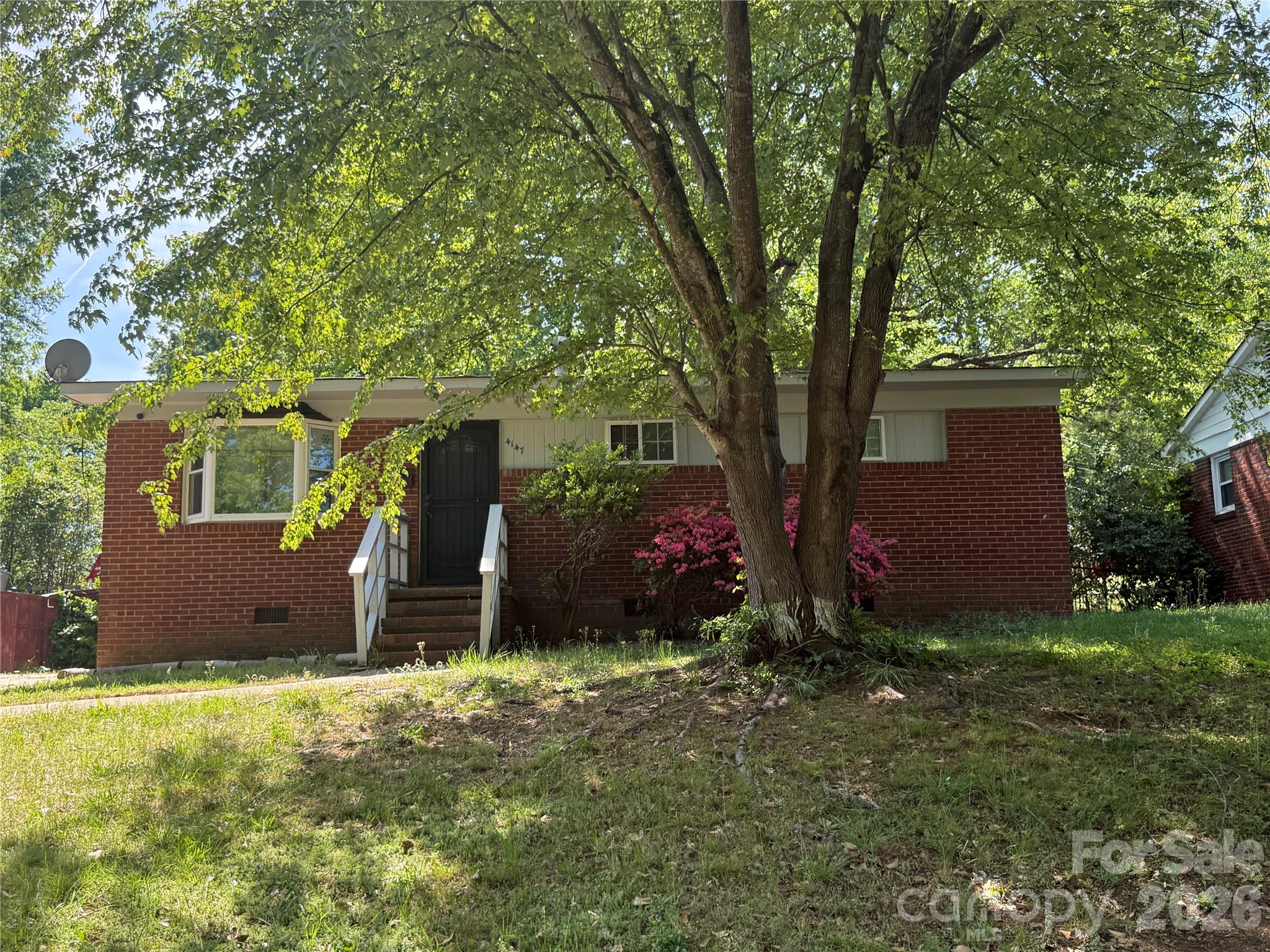 4147 Welling Avenue Property Photo 15