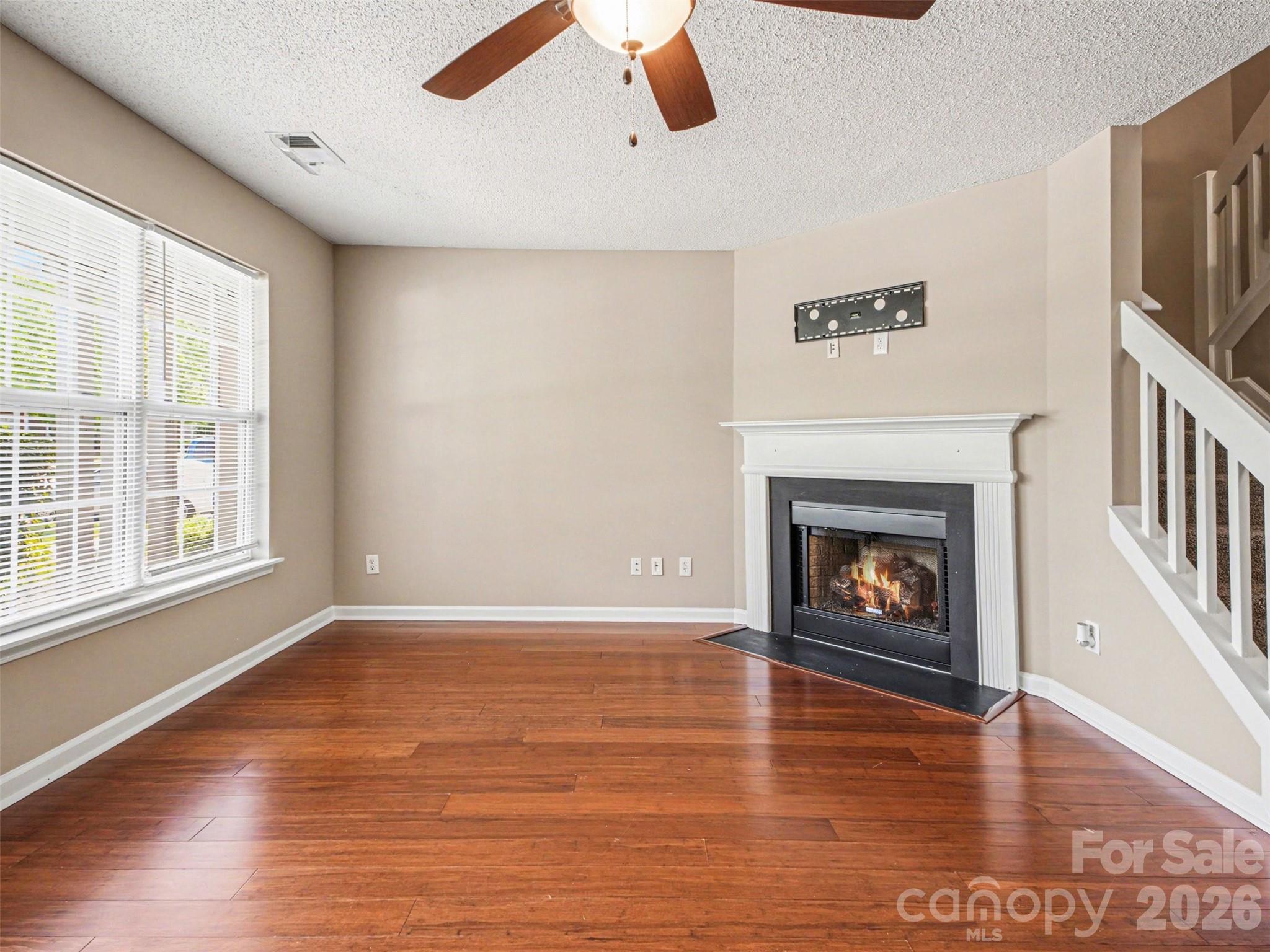 2132 Preakness Court Property Photo 8