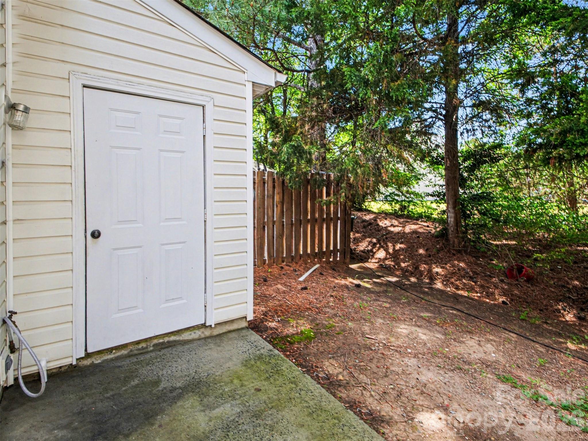 2132 Preakness Court Property Photo 35