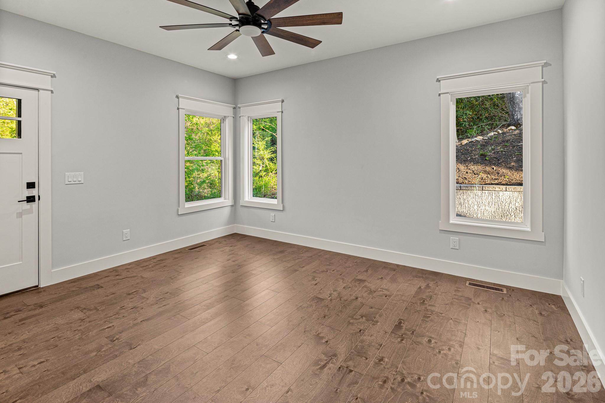 18 Winterhawk Drive Property Photo 17