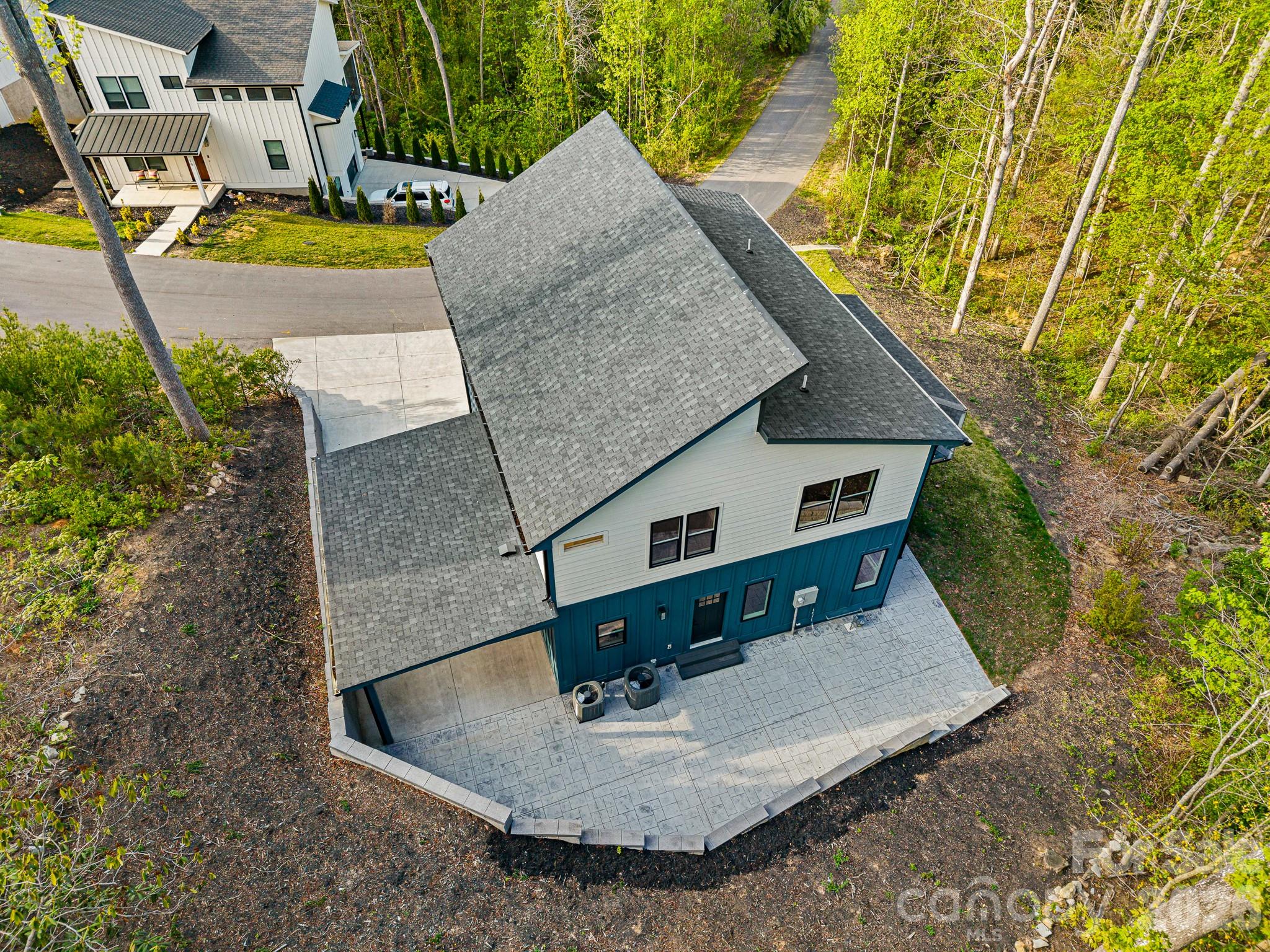 18 Winterhawk Drive Property Photo 46