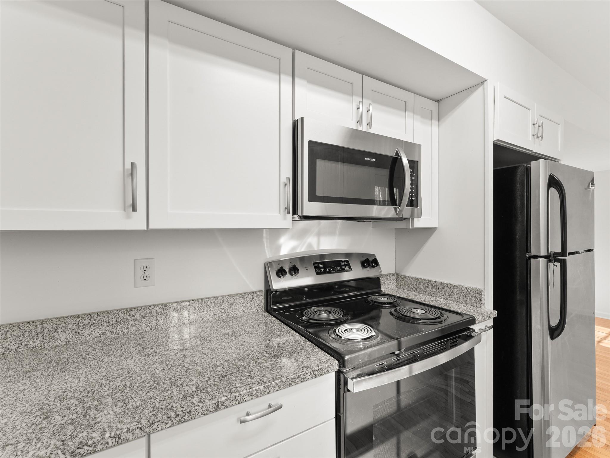 13 Castle Street Property Photo 14