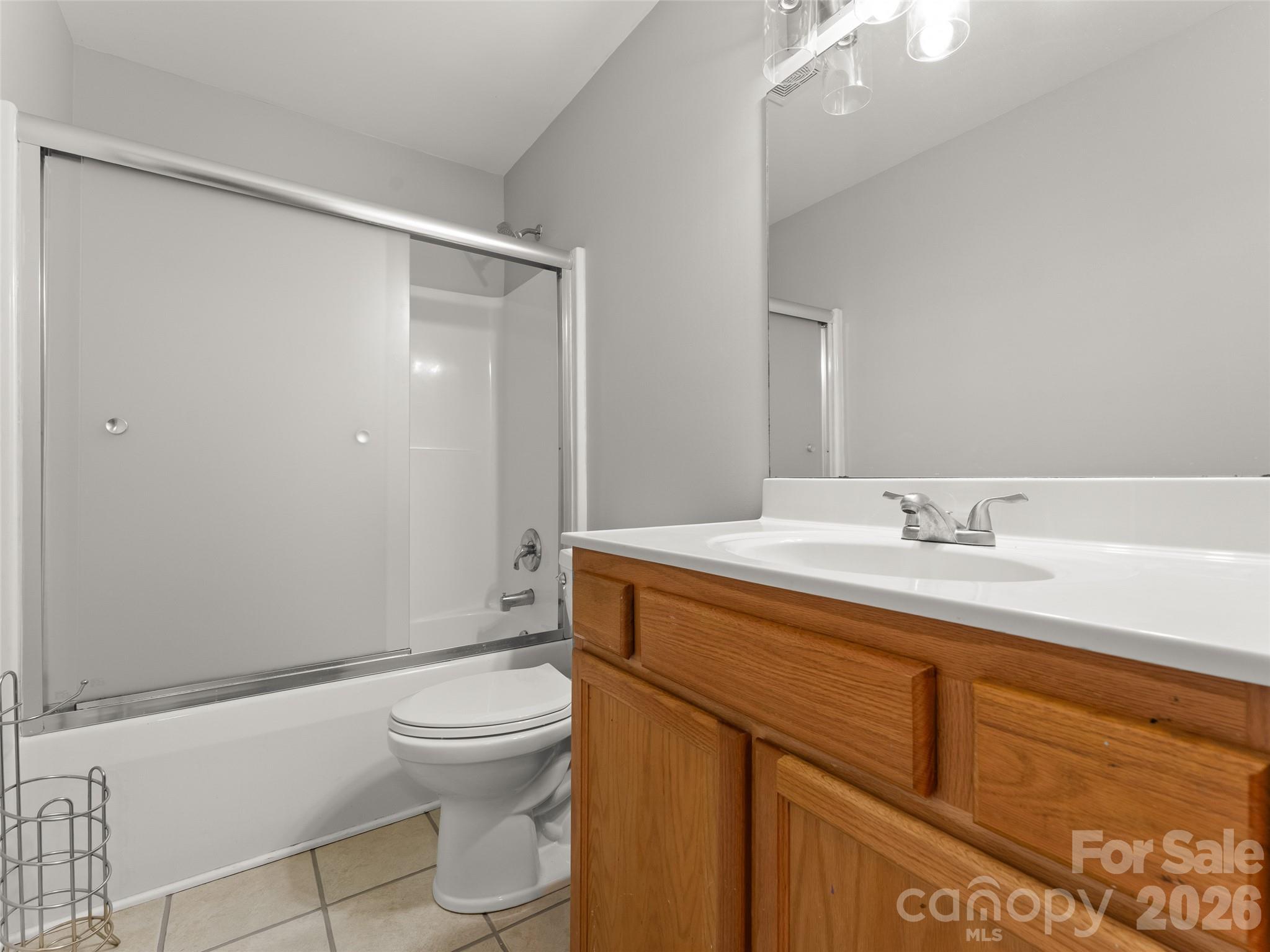 13 Castle Street Property Photo 28