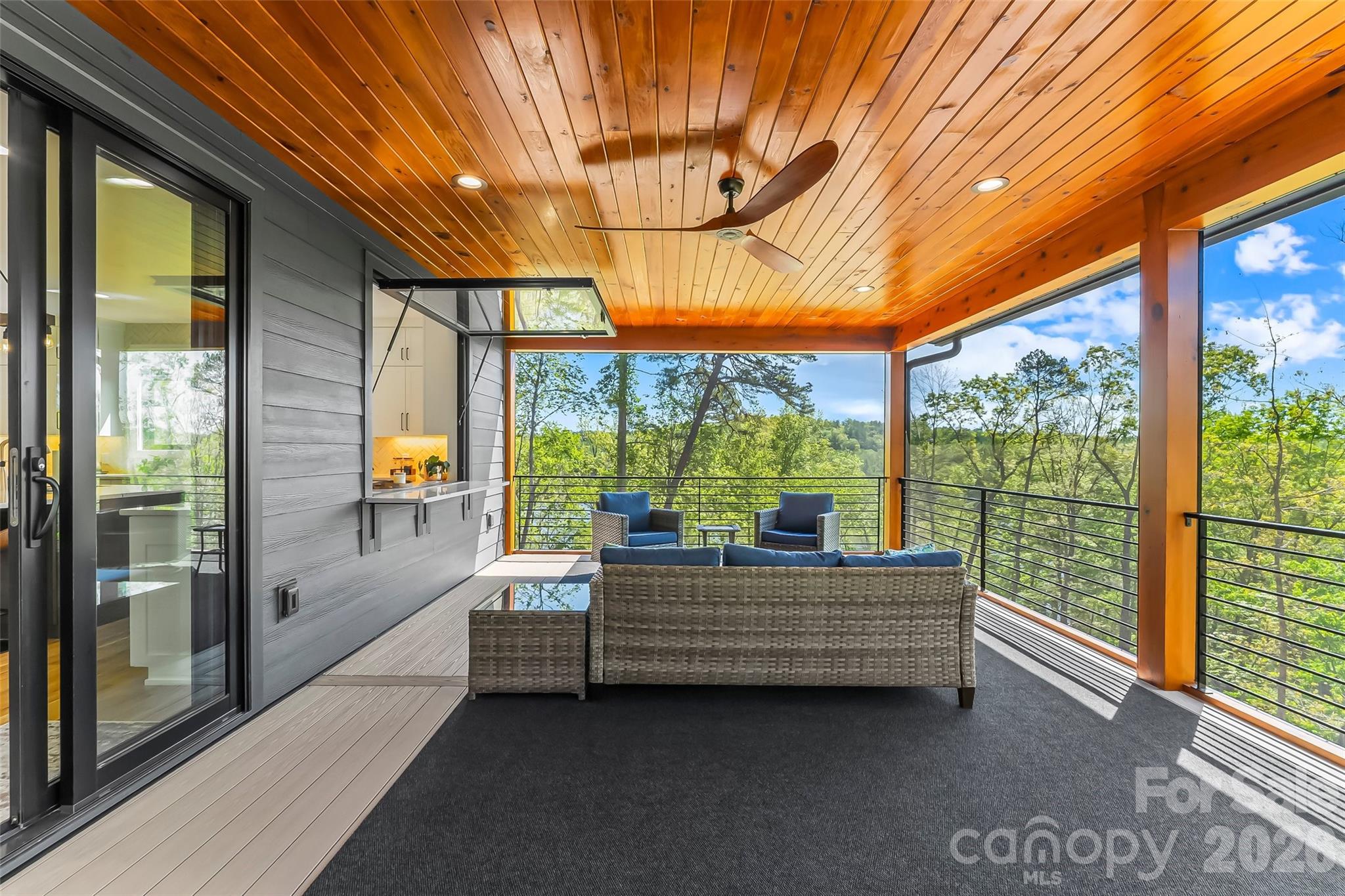 1503 Black Forest Drive Property Photo 12
