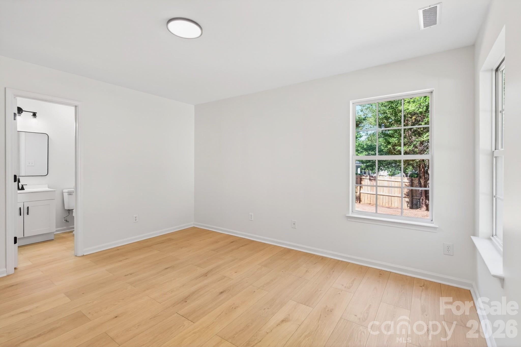 102 Daventry Place Property Photo 23