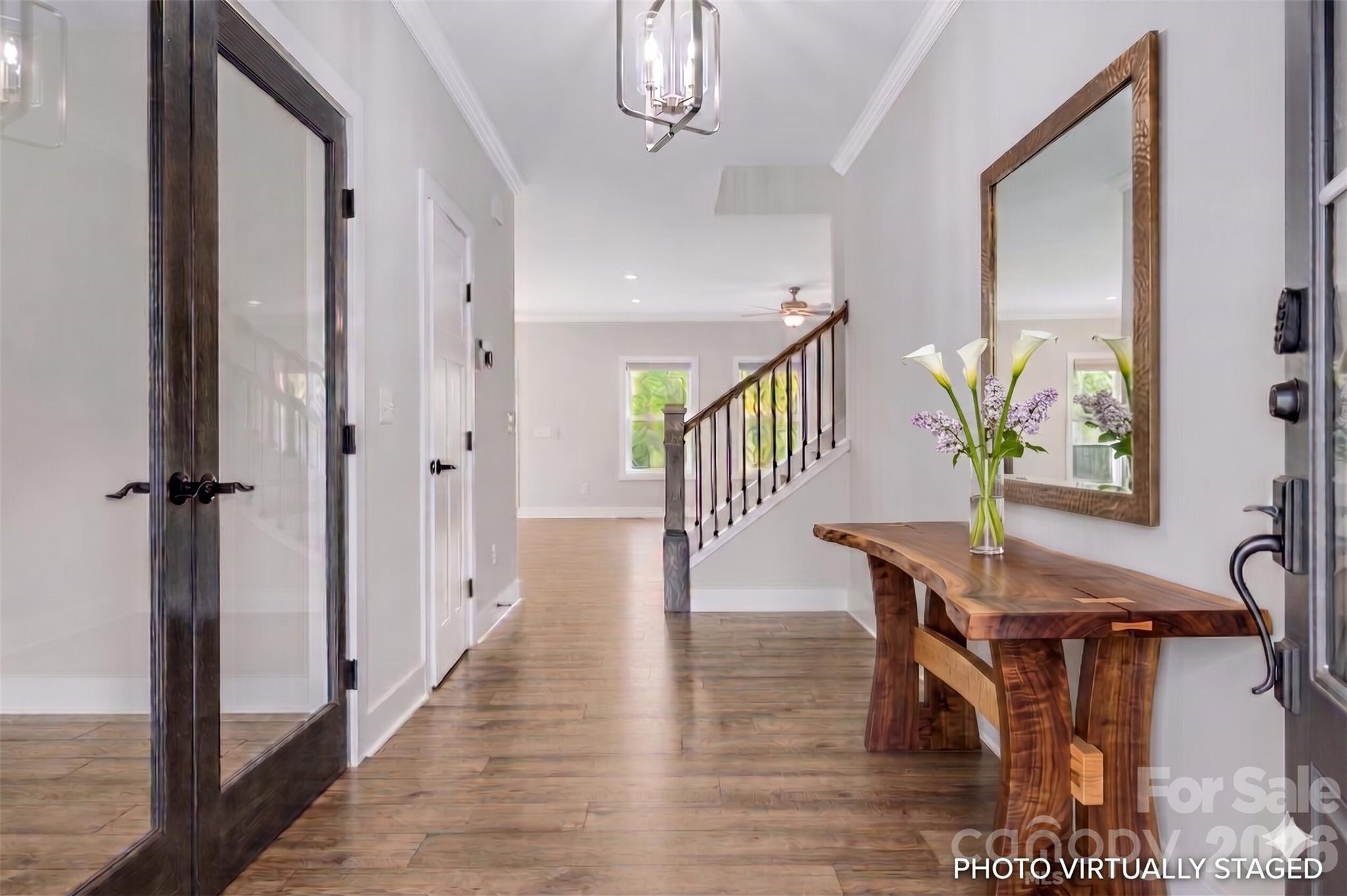 17 Baxter Woods Lane Property Photo 8