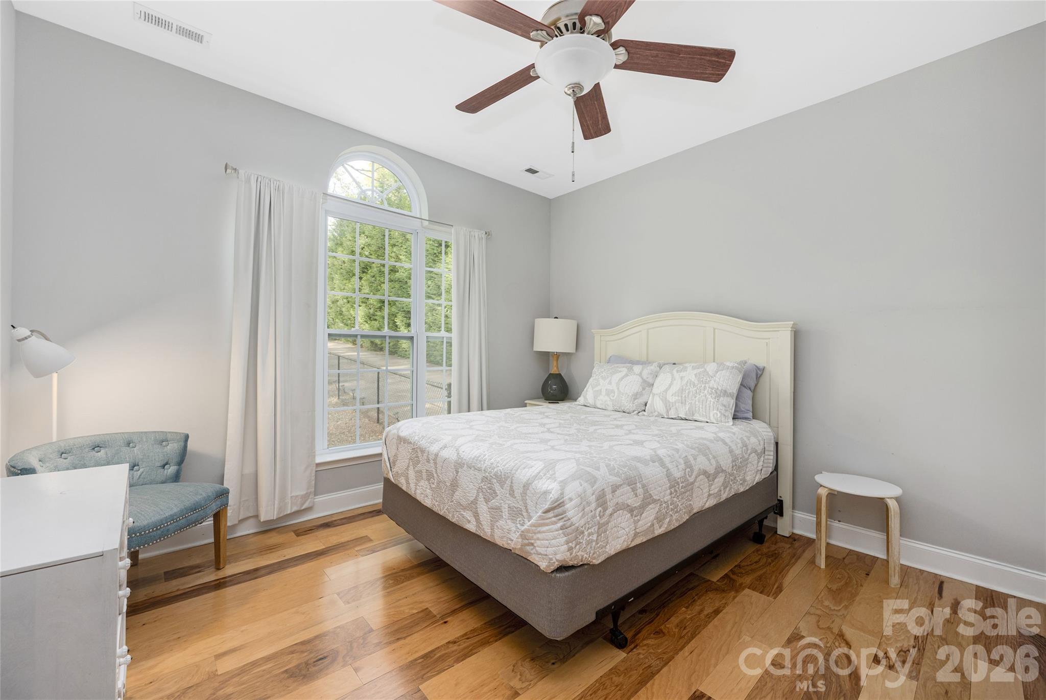 1325 Lytton Lane Property Photo 12