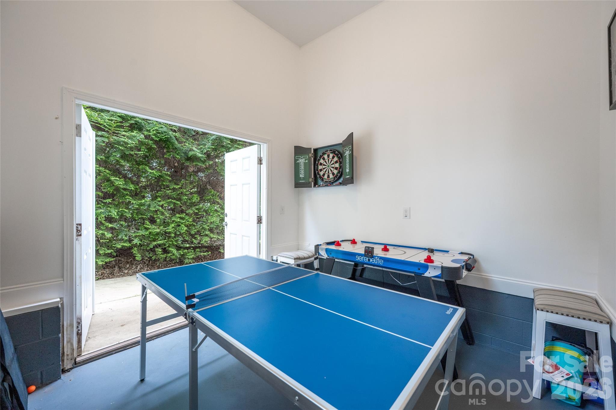 1325 Lytton Lane Property Photo 32