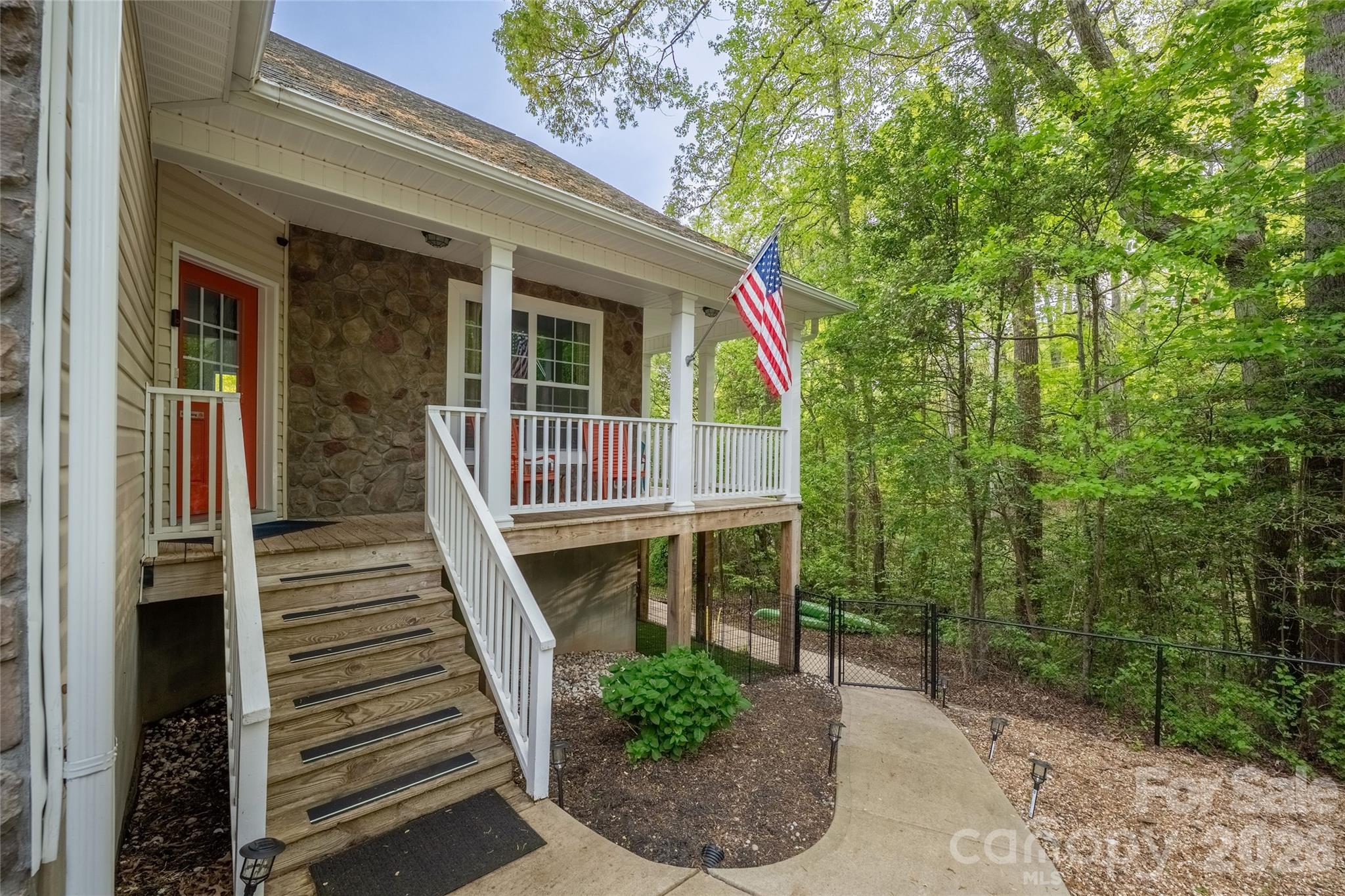 1325 Lytton Lane Property Photo 39