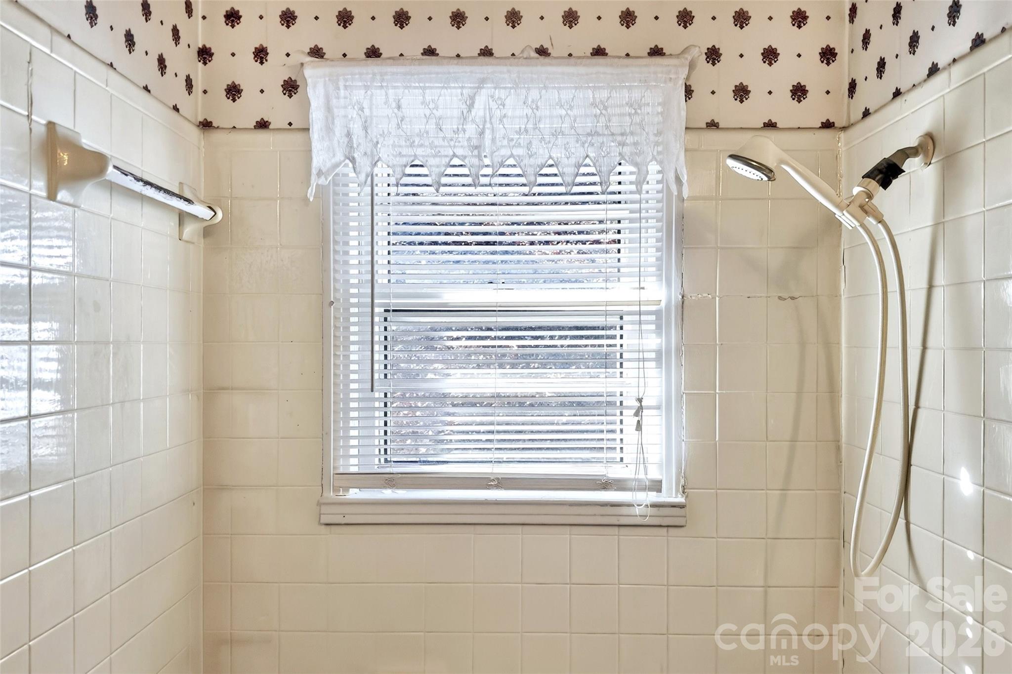 106 Chapel Street Property Photo 23