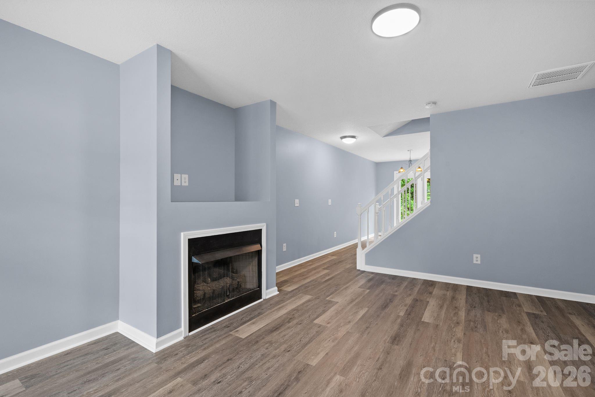 120 Alpine Ridge Drive Property Photo 2