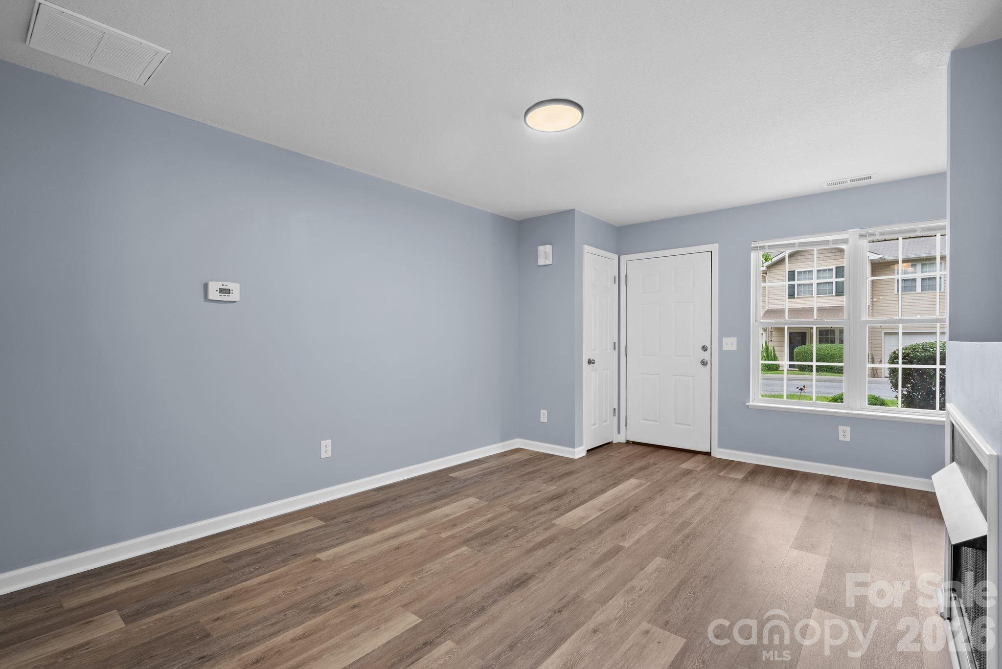 120 Alpine Ridge Drive Property Photo 3