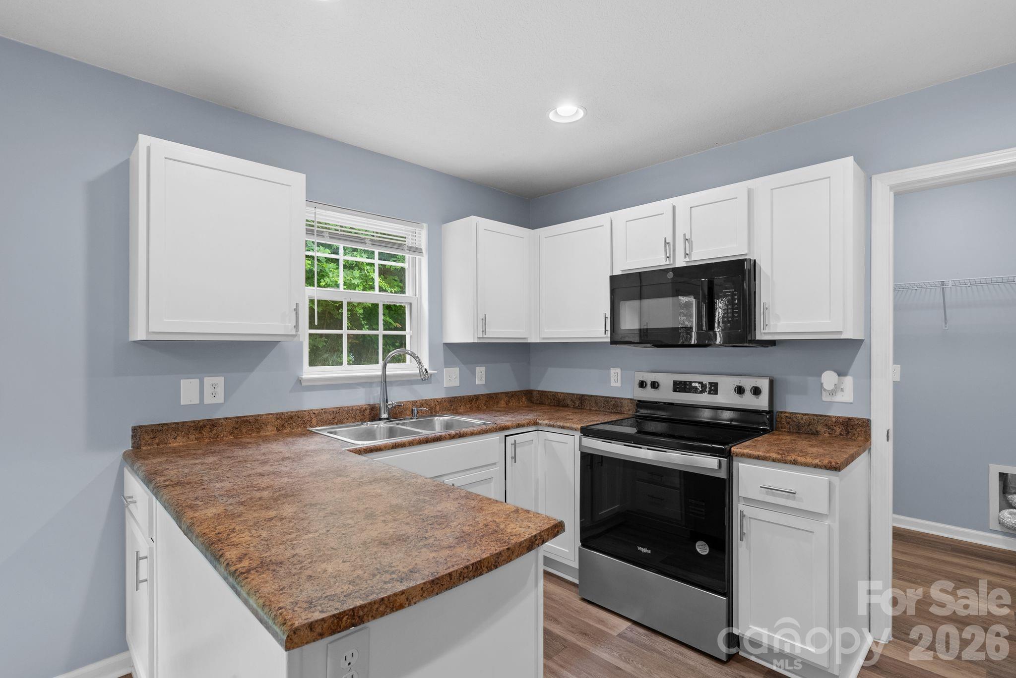 120 Alpine Ridge Drive Property Photo 10