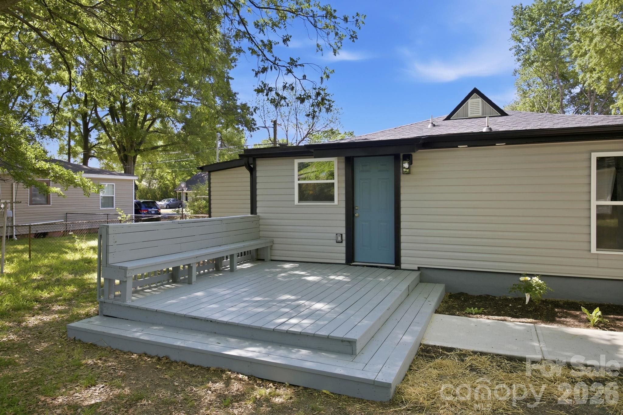 308 Highland Avenue Property Photo 7
