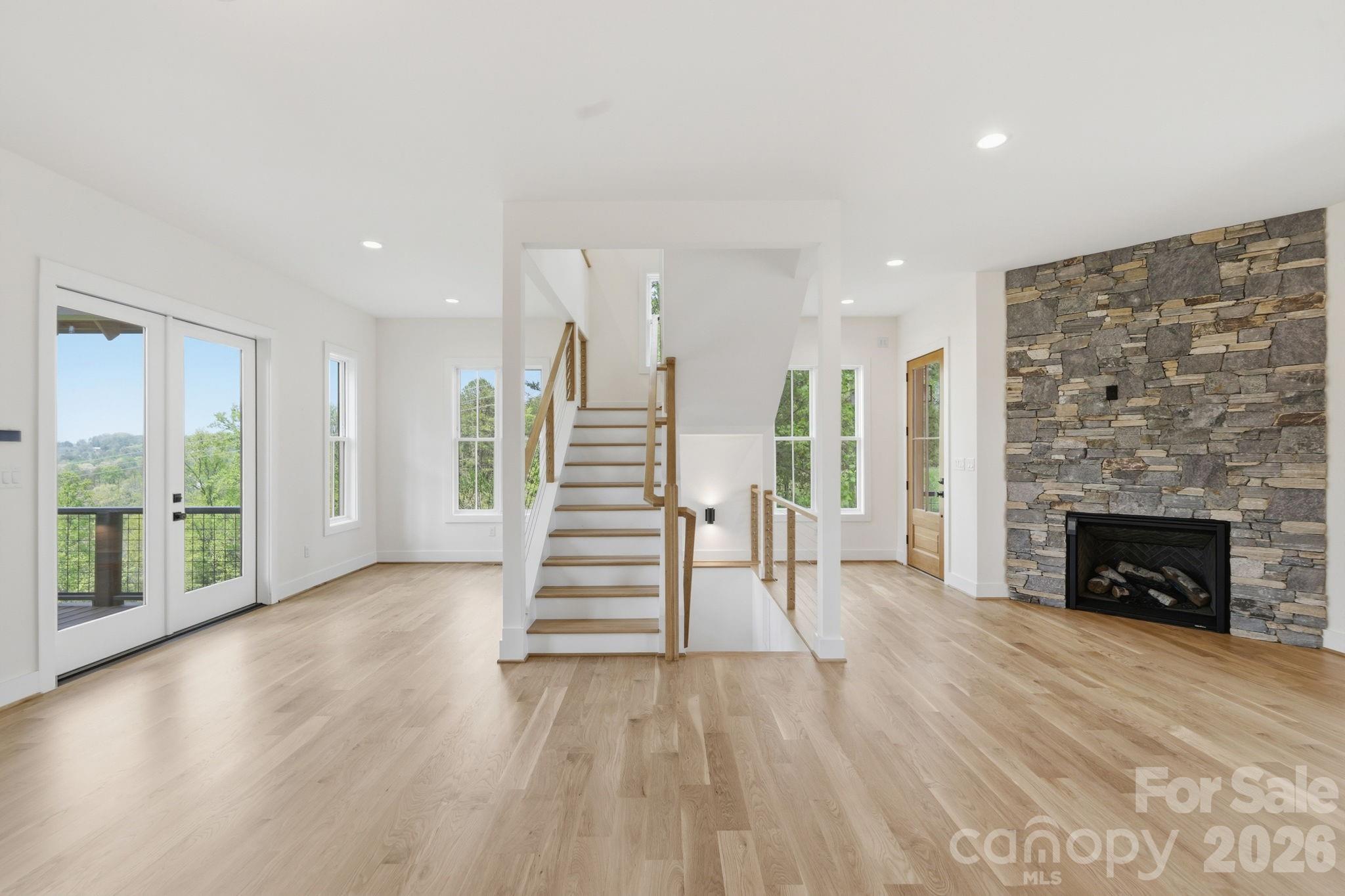 244 Westridge Farm Road Property Photo 3