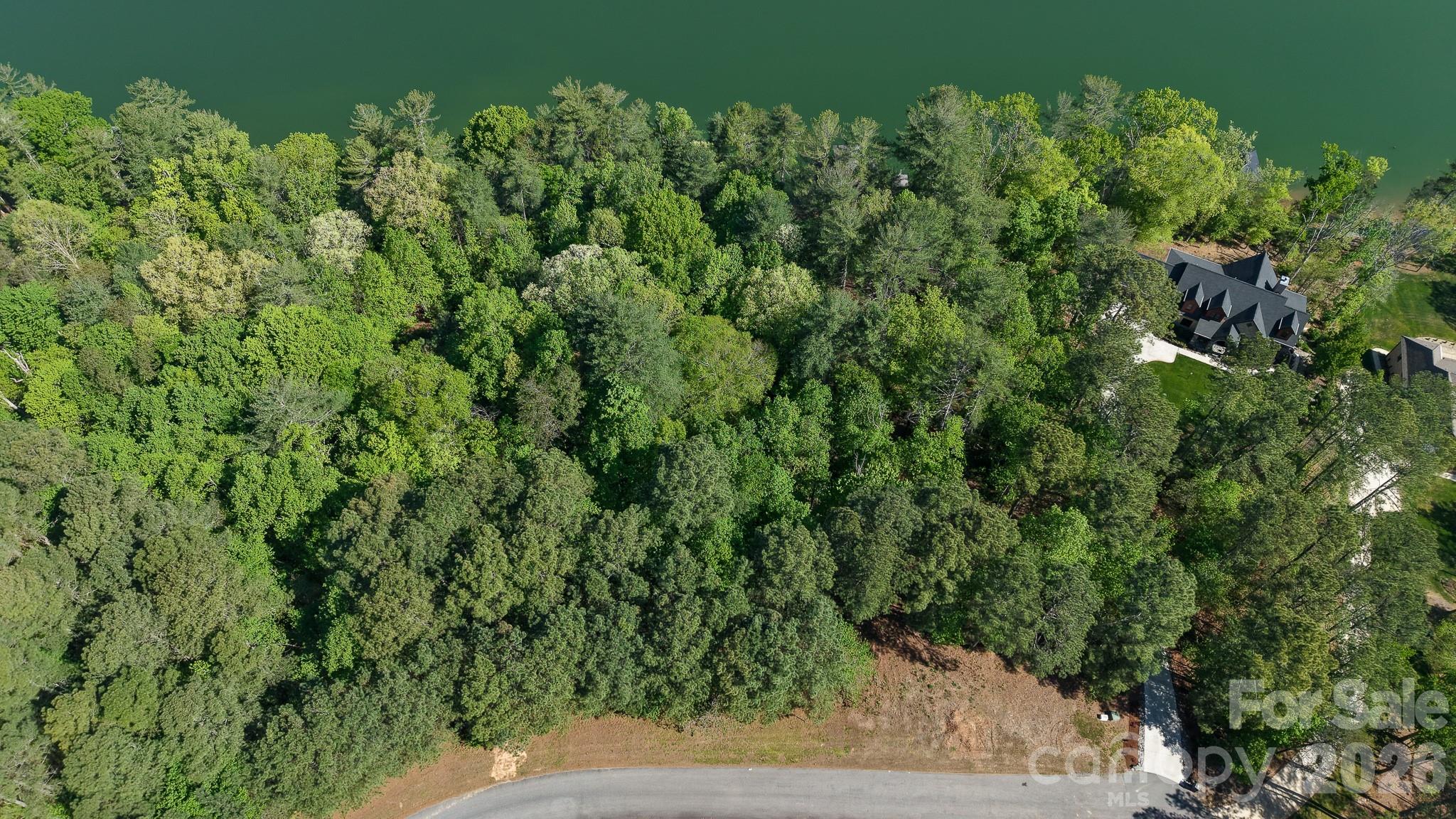 105 Beacon Ridge Drive Property Photo 7