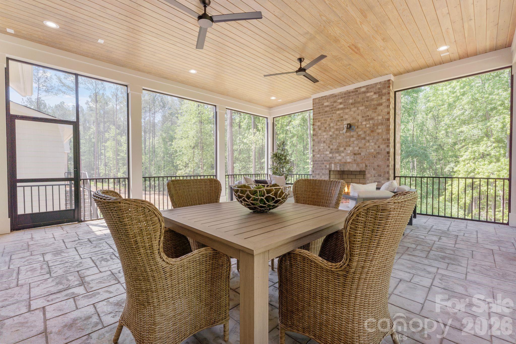 8016 Gulf Creek Road Property Photo 28