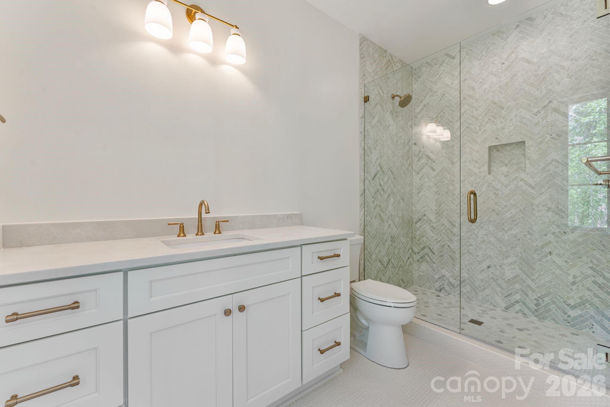 8016 Gulf Creek Road Property Photo 39