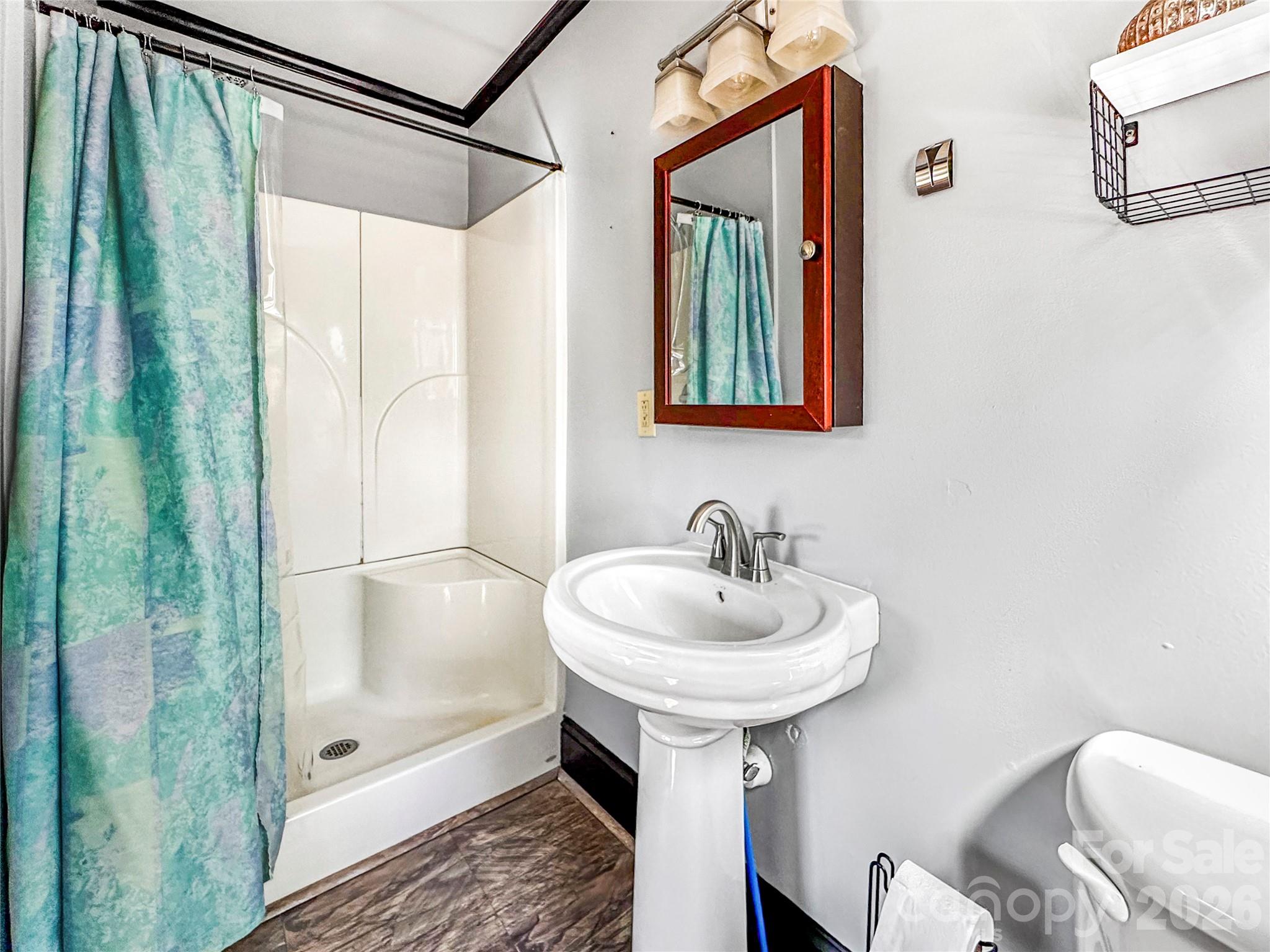 516 Margaret Drive Property Photo 23