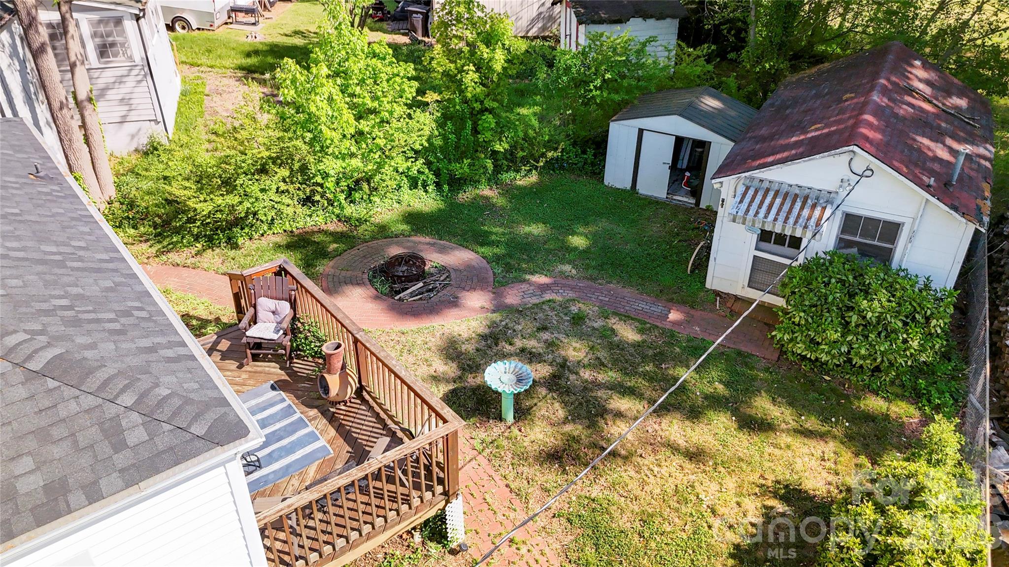516 Margaret Drive Property Photo 28