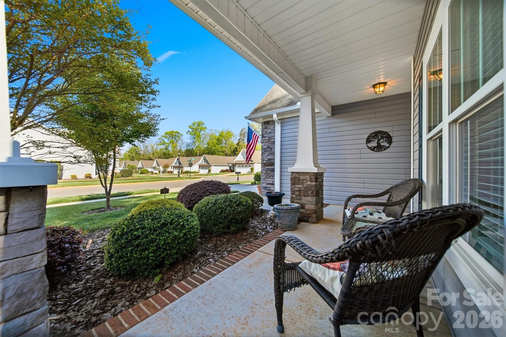 453 Pepperstone Drive Property Photo 3