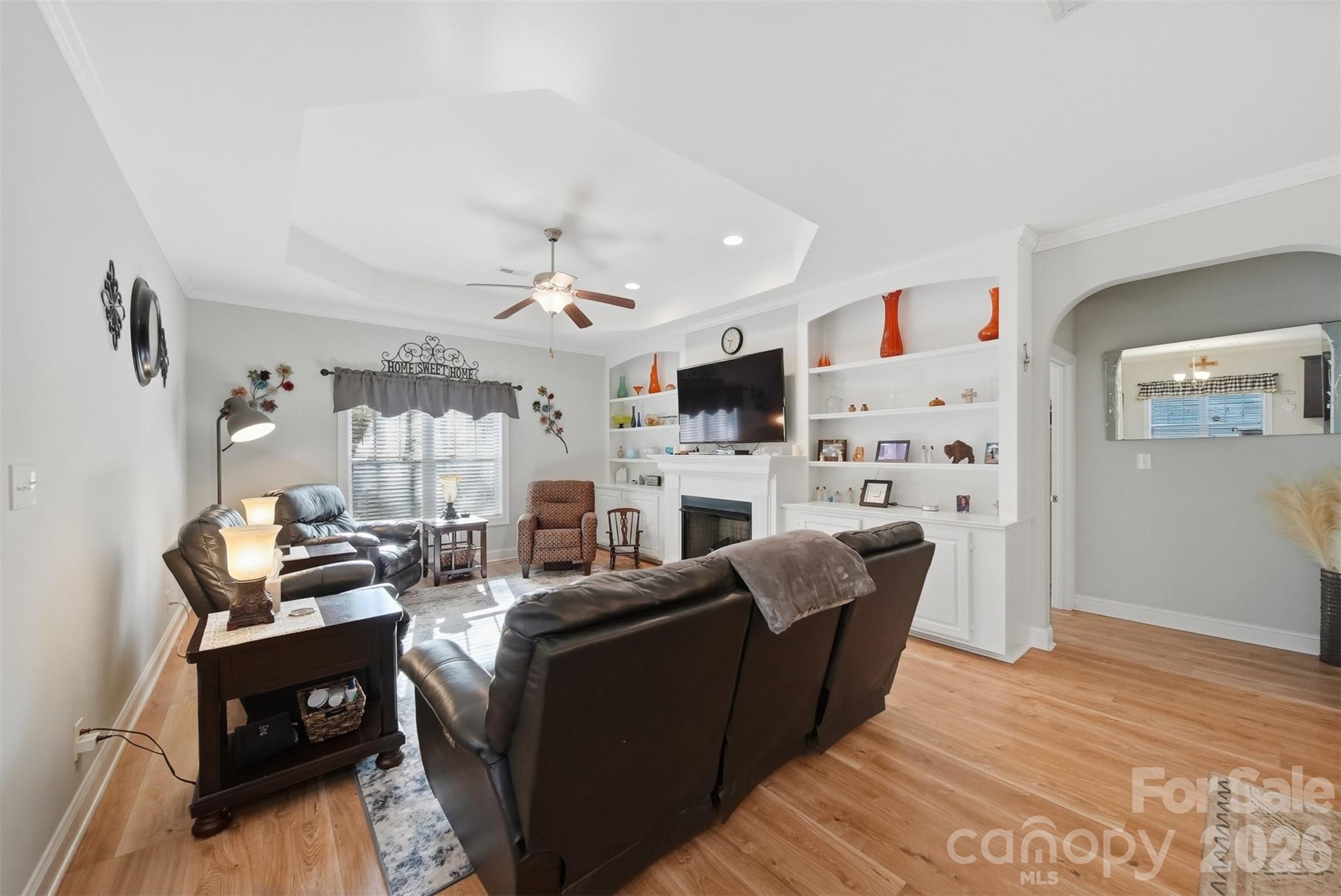 453 Pepperstone Drive Property Photo 8