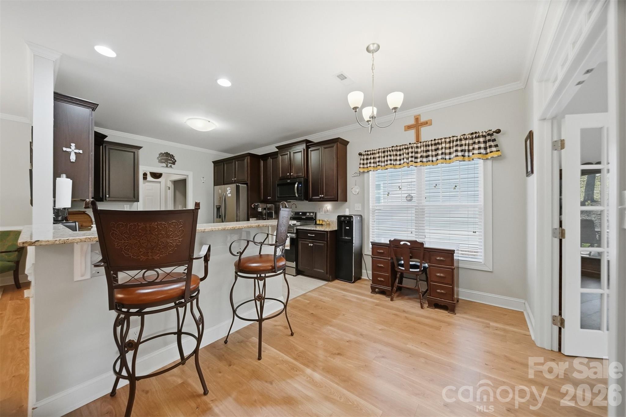 453 Pepperstone Drive Property Photo 14