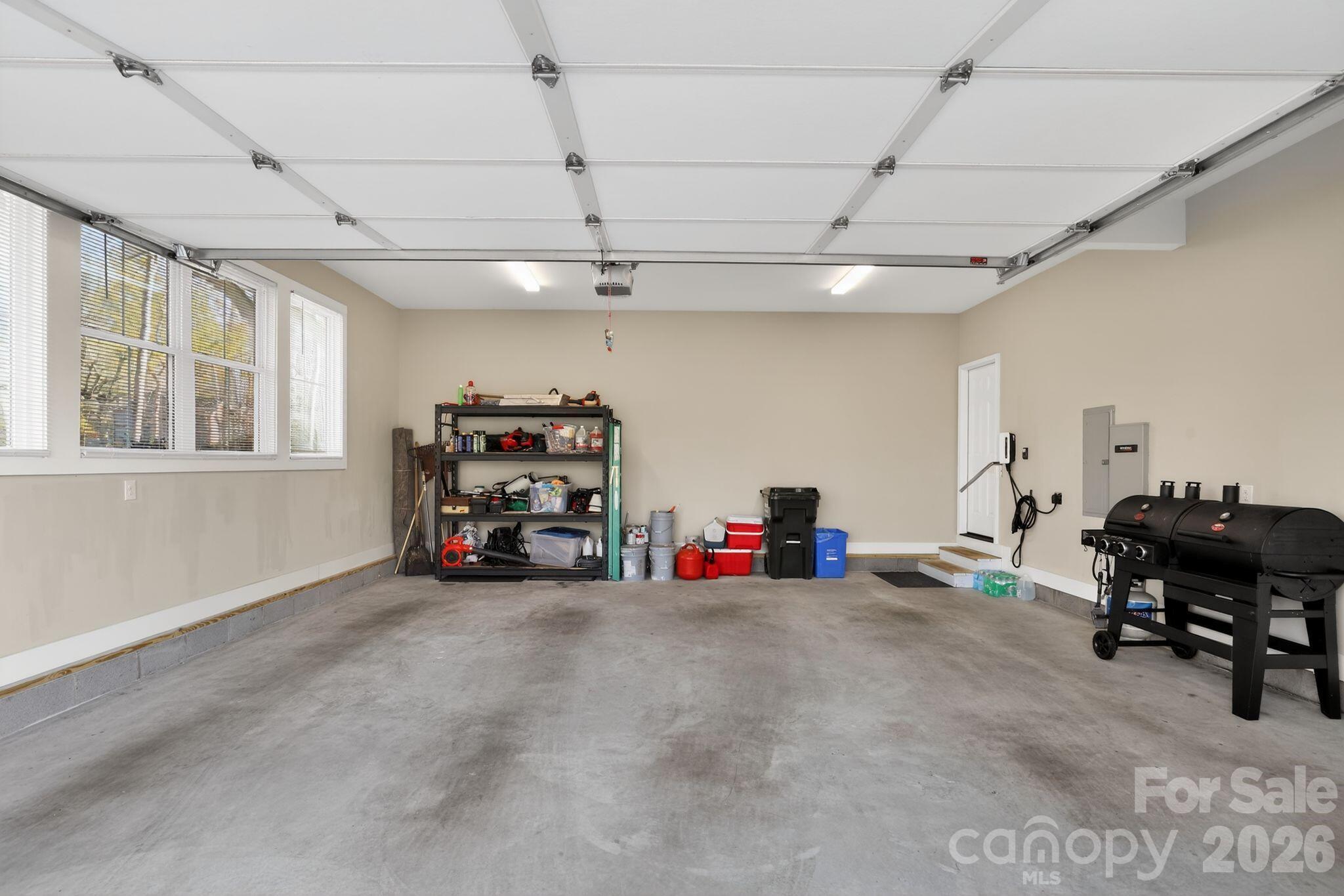 3757 Laurel Park Highway Property Photo 10