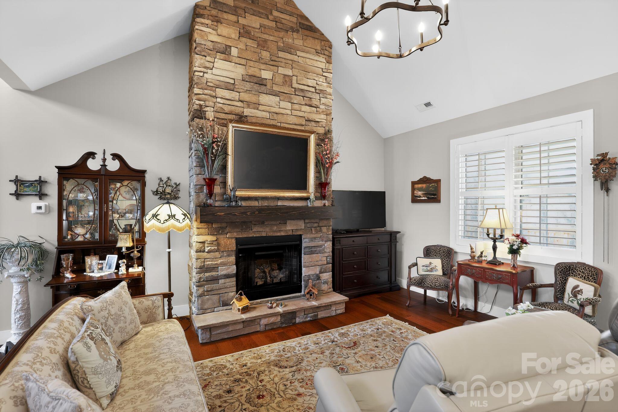 3757 Laurel Park Highway Property Photo 16