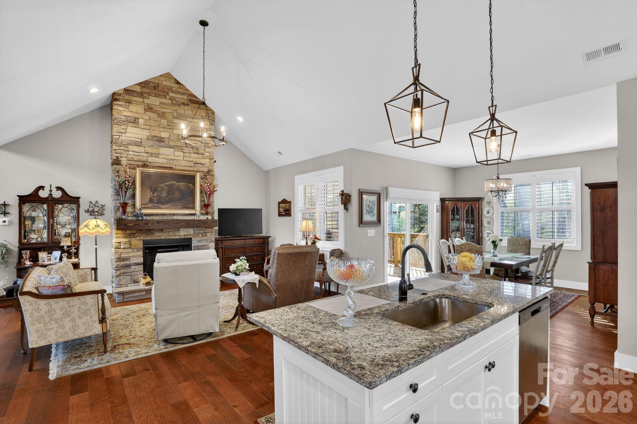 3757 Laurel Park Highway Property Photo 30