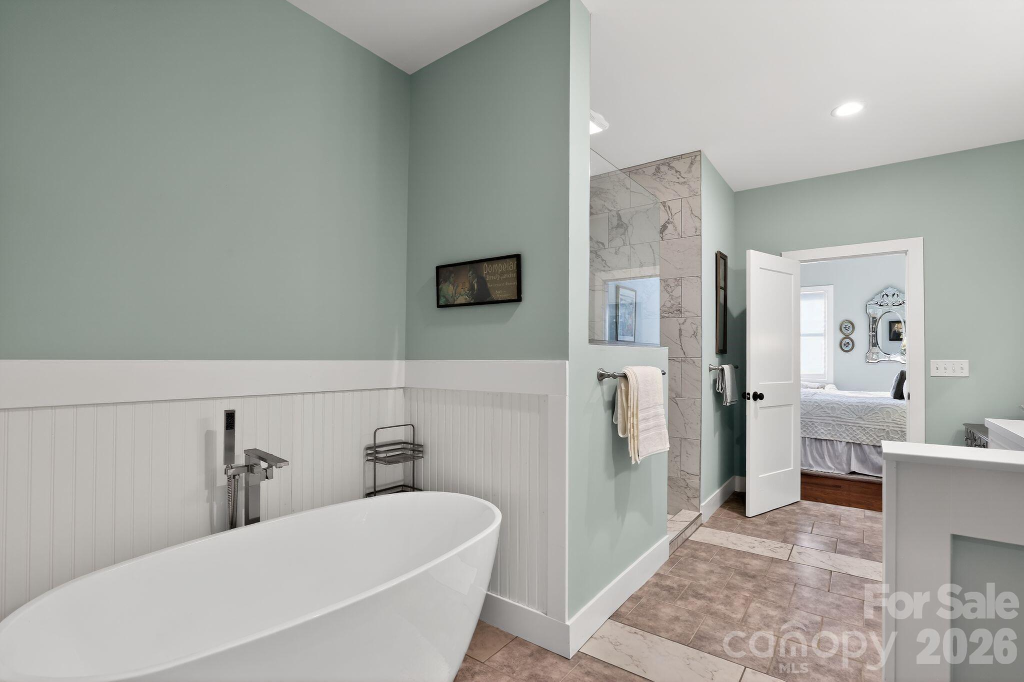 3757 Laurel Park Highway Property Photo 37