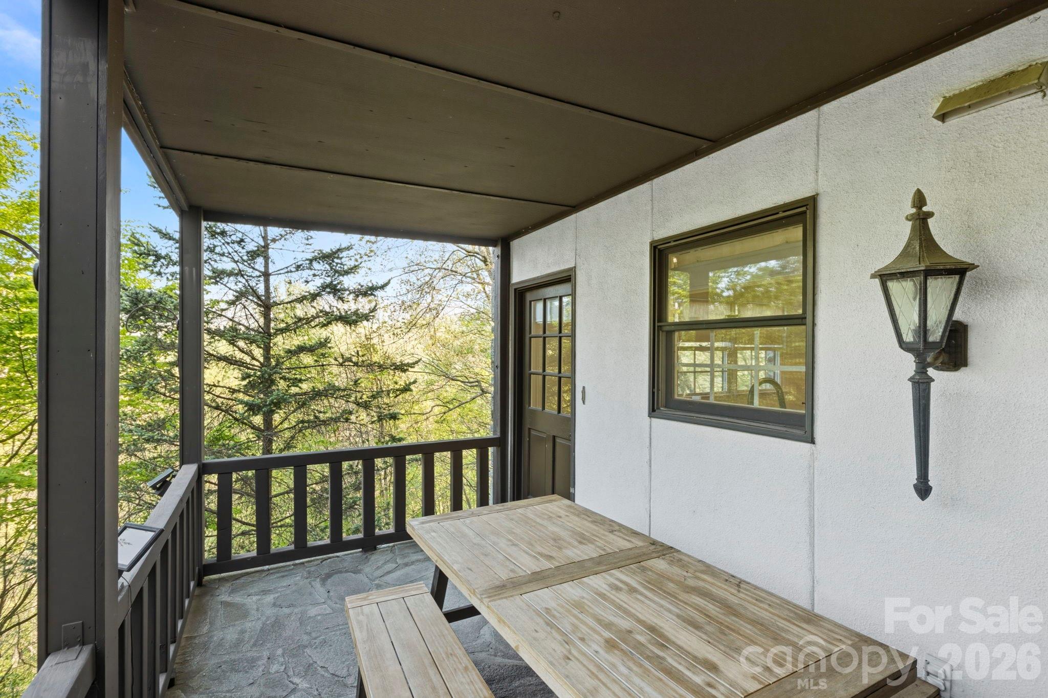 821 Summit Drive Property Photo 29