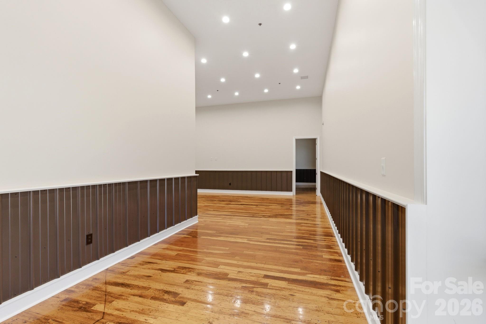 1 S Main Street B Property Photo 14