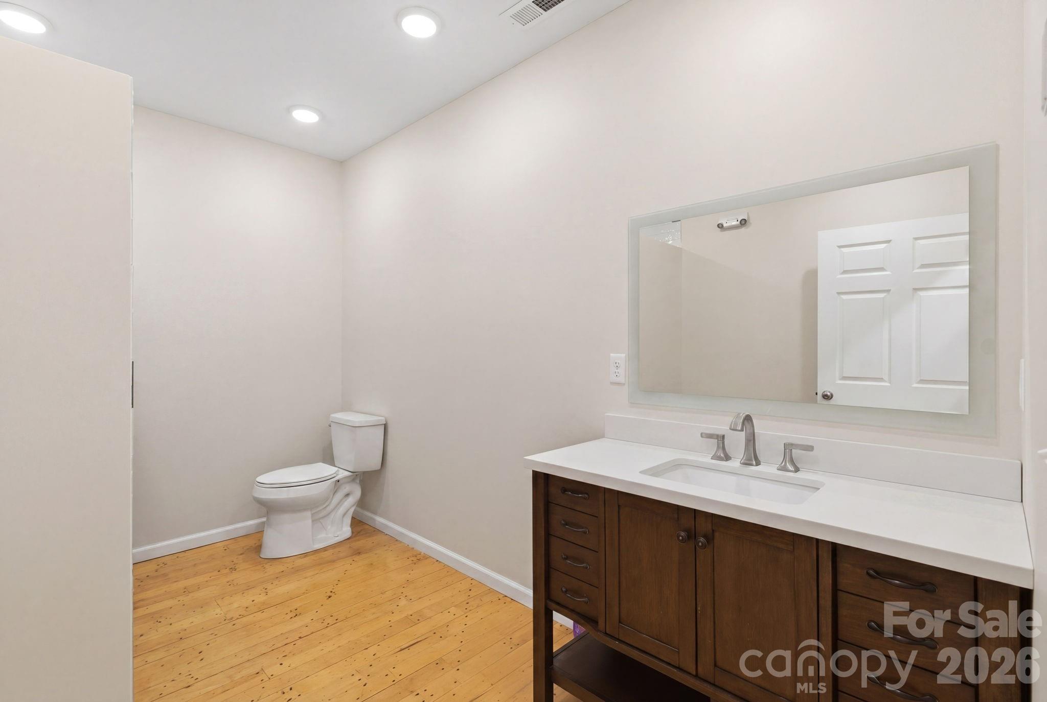 1 S Main Street B Property Photo 19