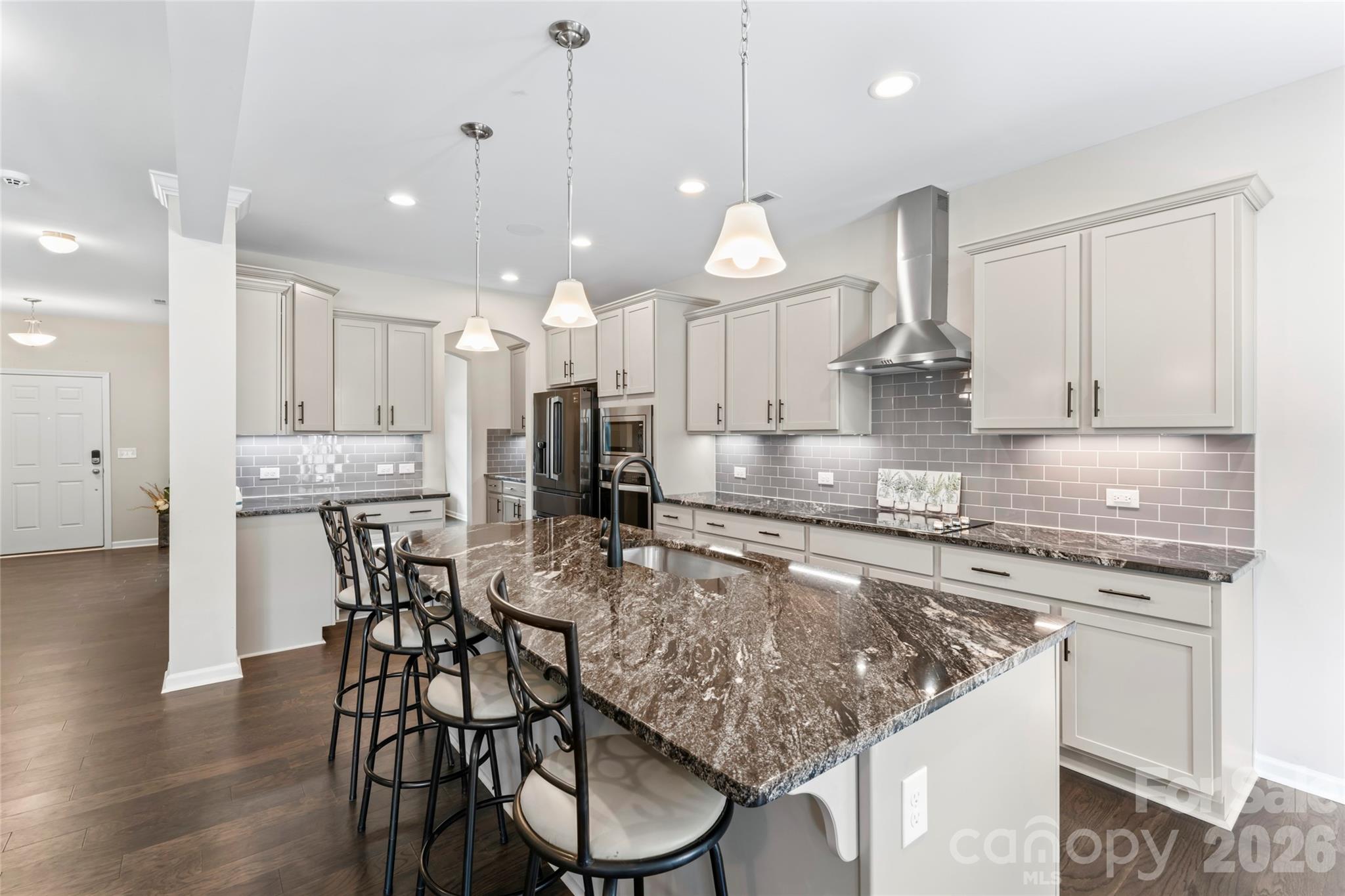 2014 Mcdonald Drive Property Photo 3