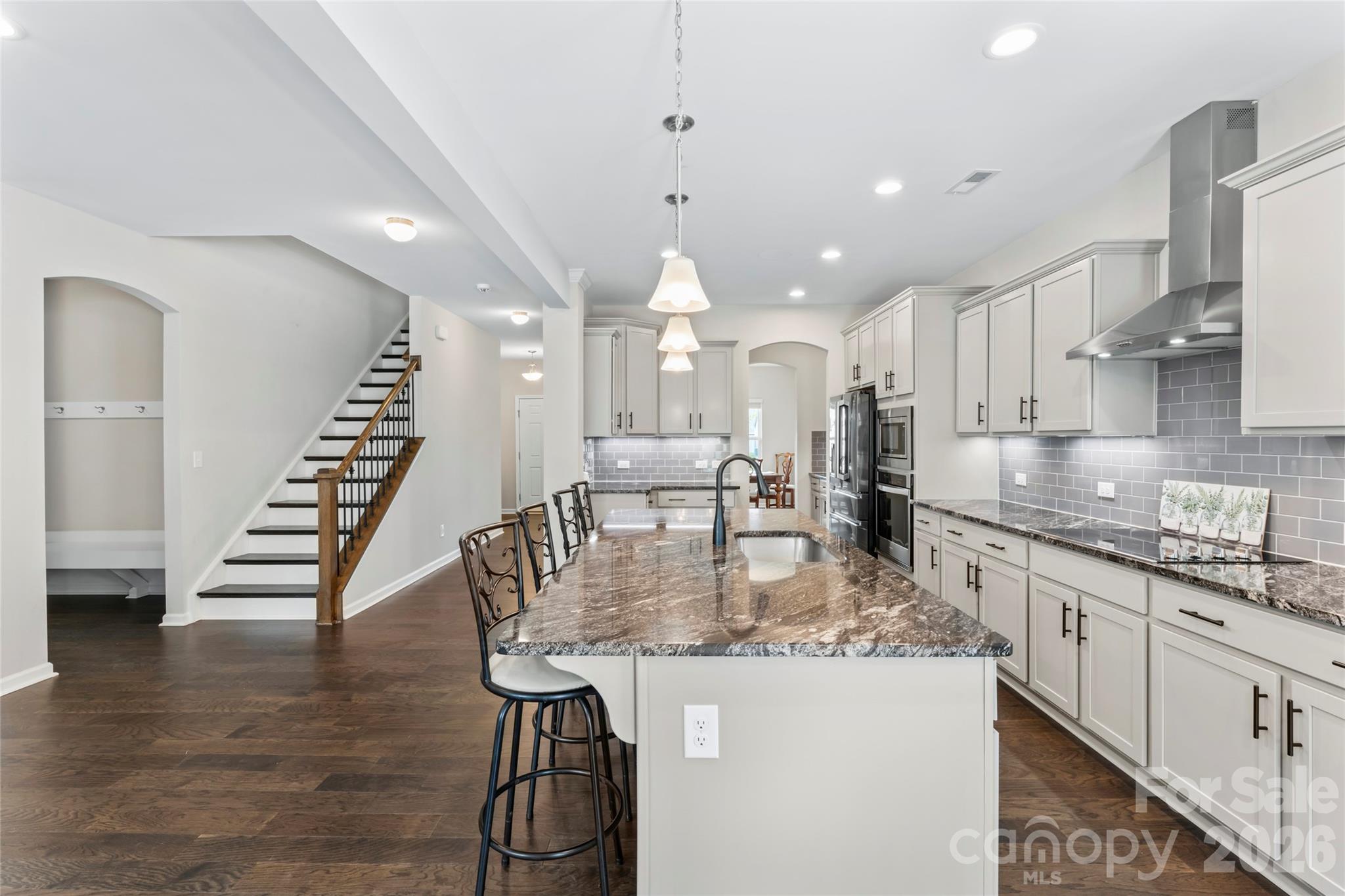 2014 Mcdonald Drive Property Photo 4