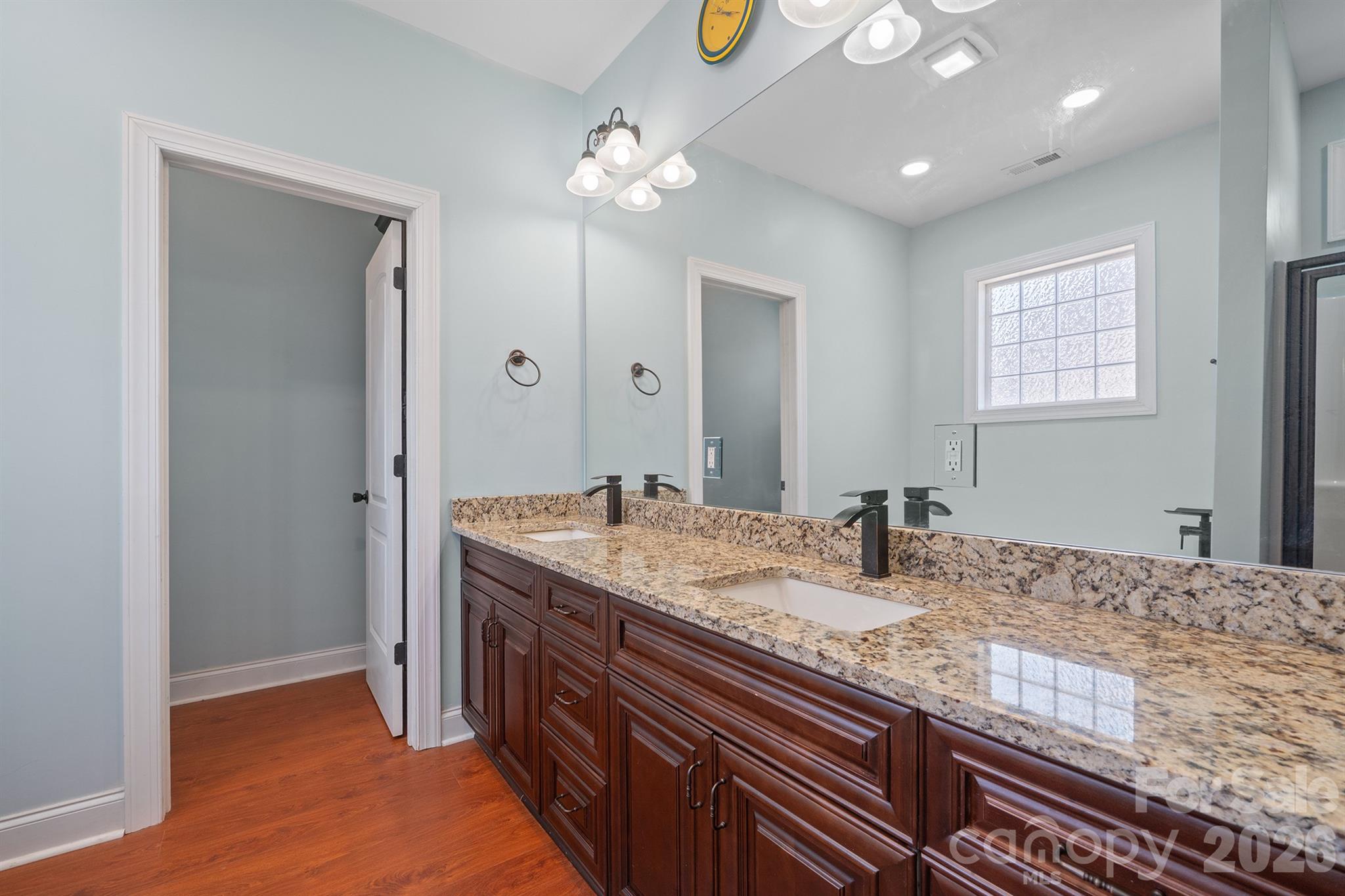 101 Long Meadows Drive Property Photo 25