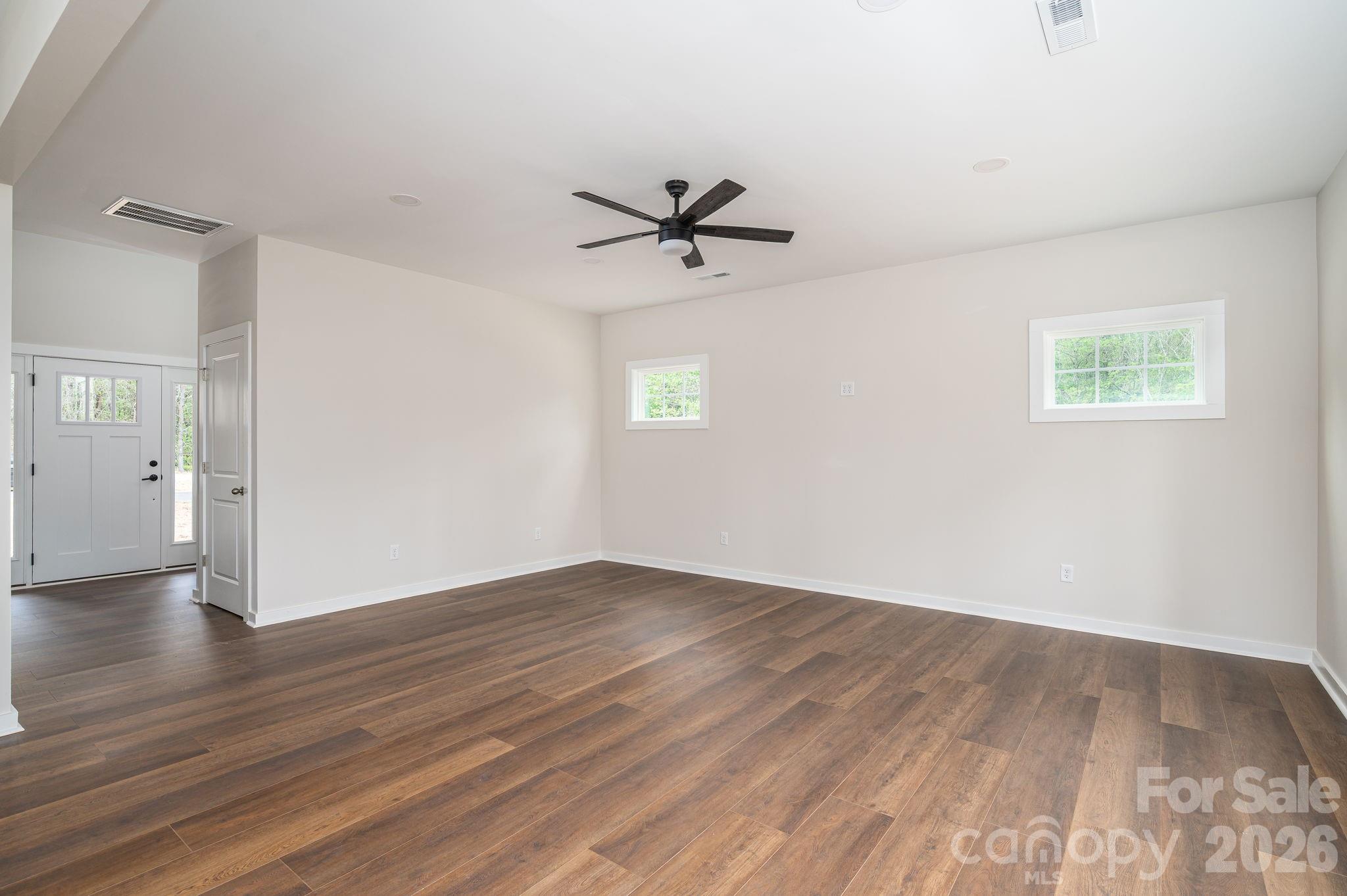 17 Tennyson Drive Property Photo 7