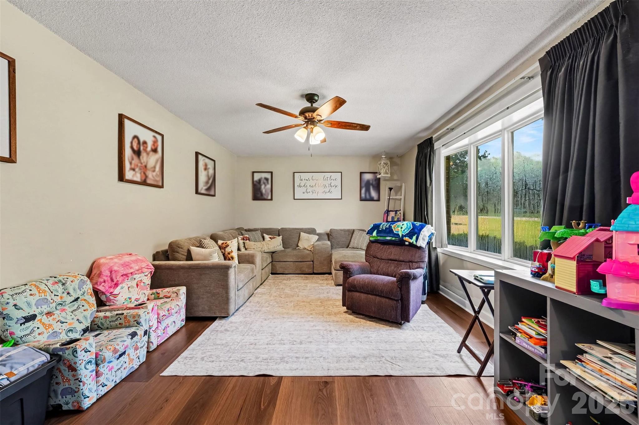 105 Stoneybrook Road Property Photo 6