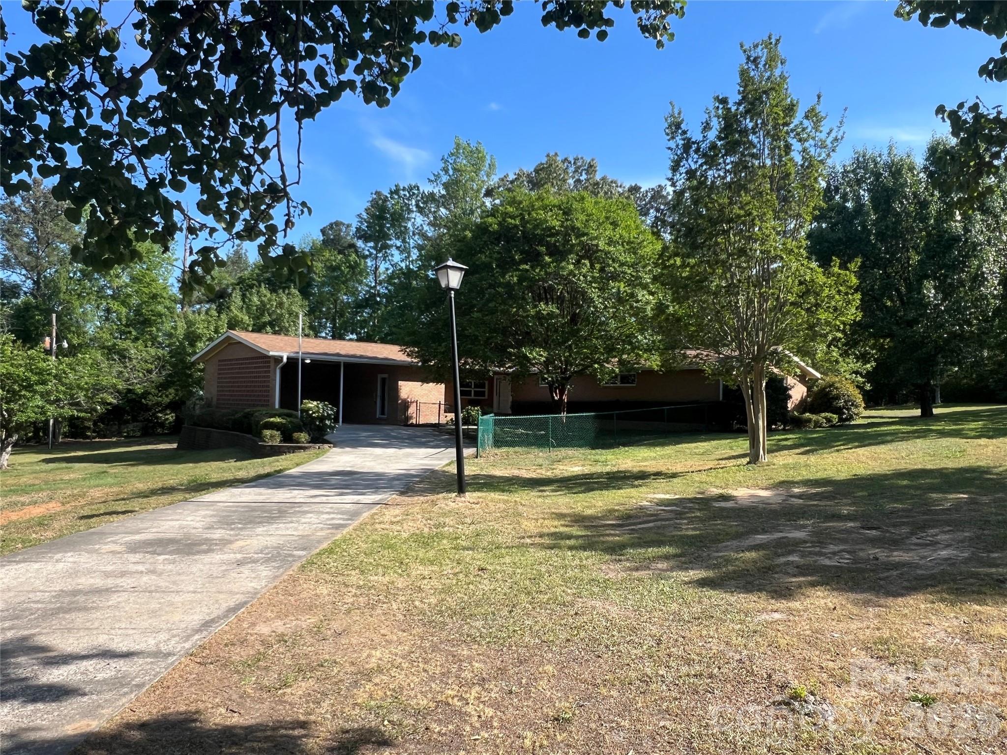 280 Raintree Road Property Photo 1