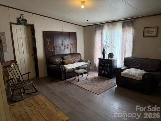 19 Streamview Lane Property Photo 5