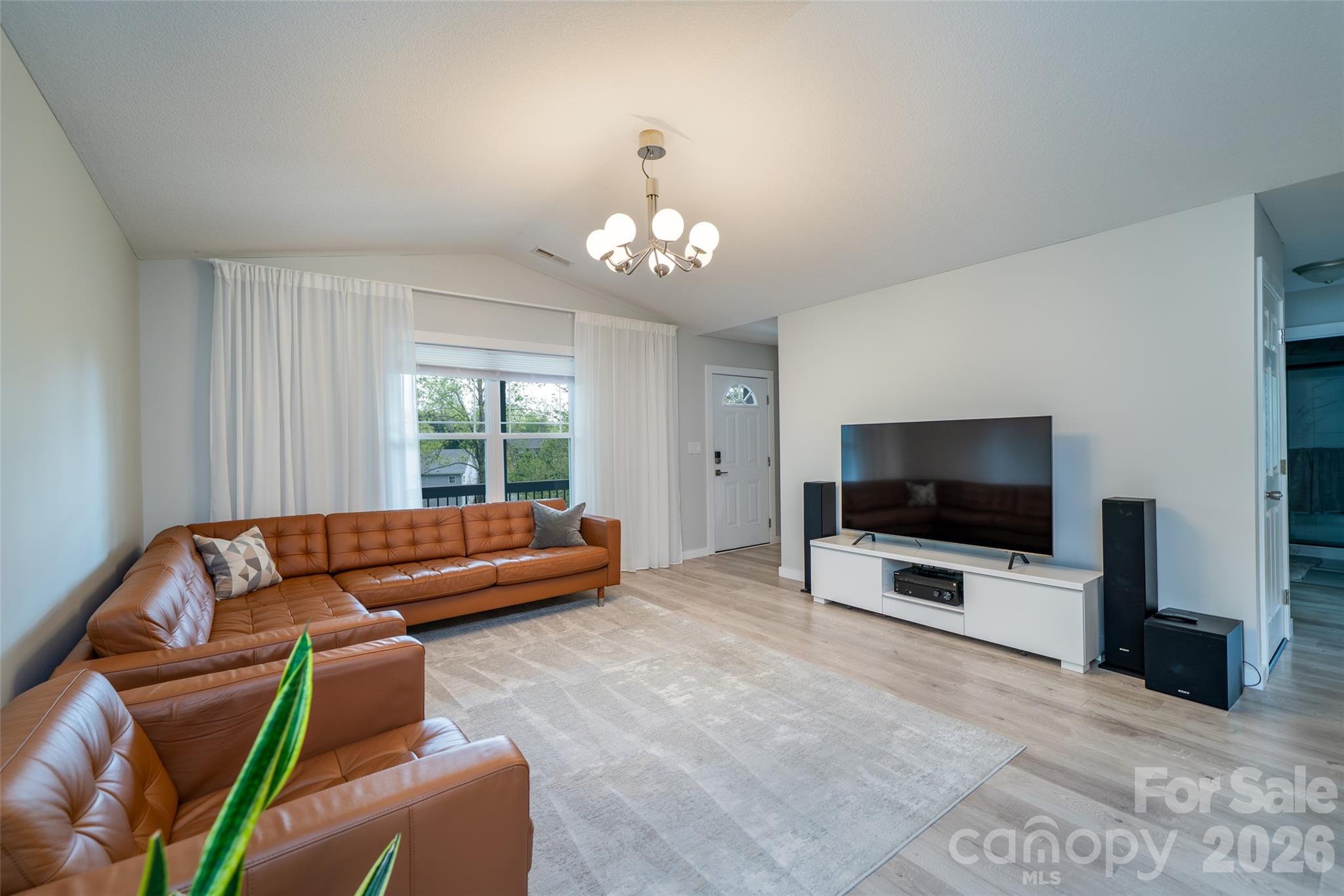 16 Danielbrooke Drive Property Photo 4