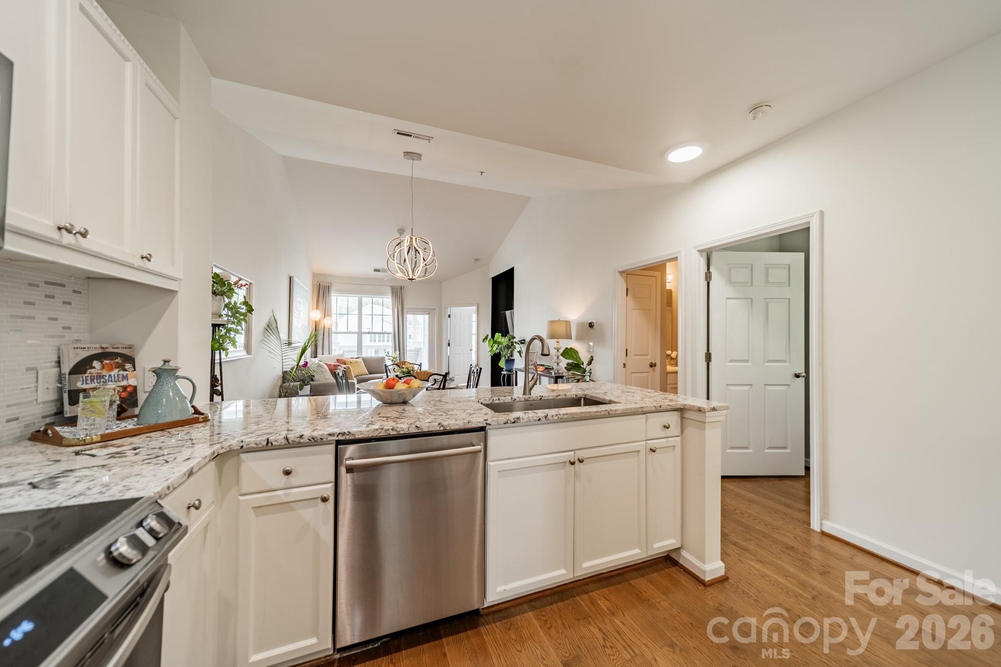 18736 Nautical Drive 305 Property Photo 5