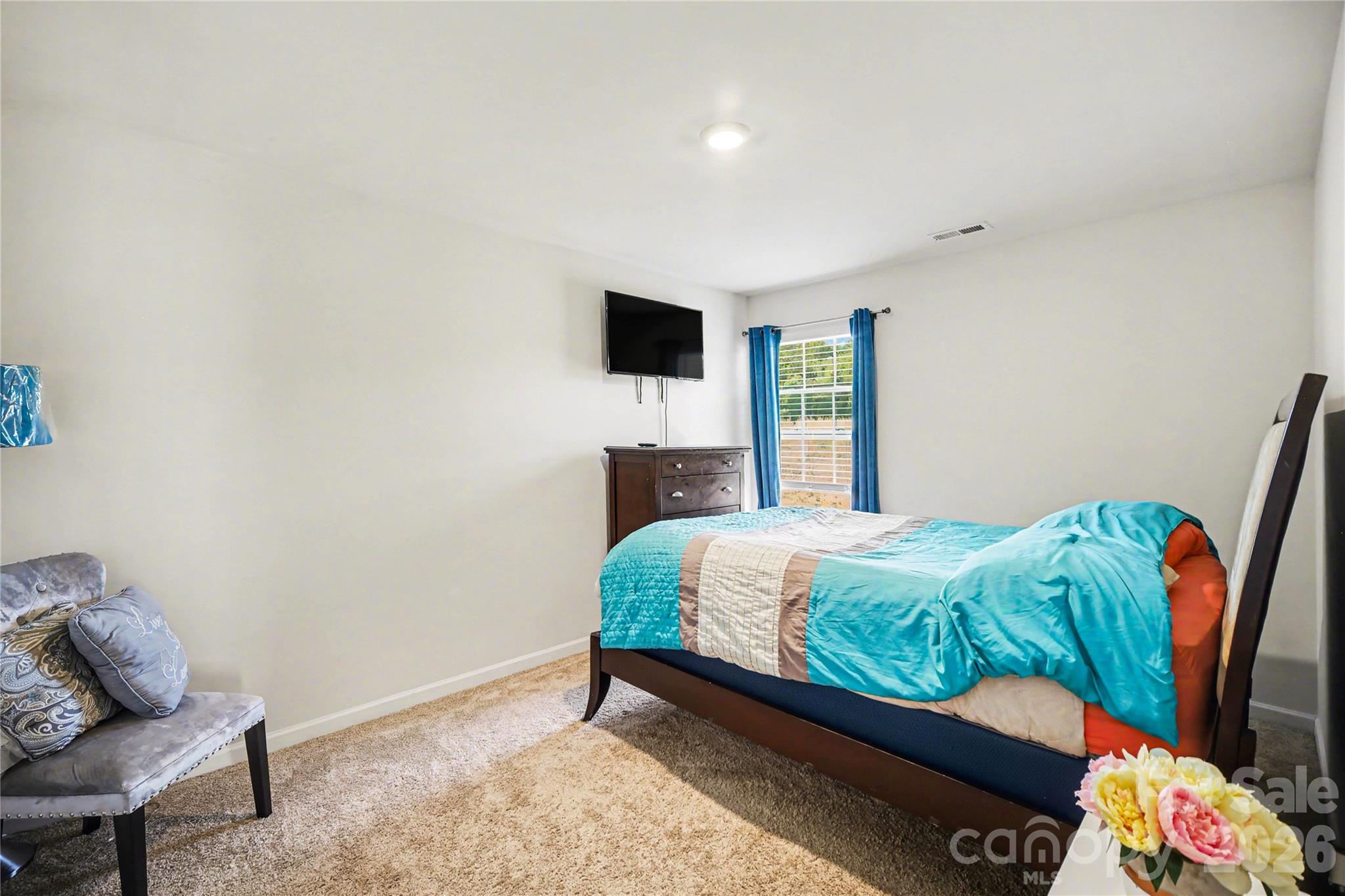828 Larmore Avenue Property Photo 13